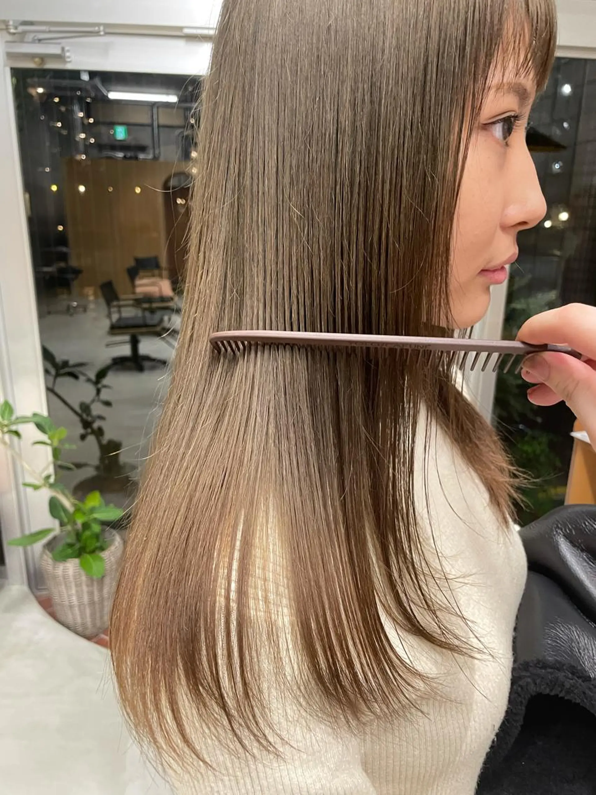 カラー wewe: momoeのヘアスタイル