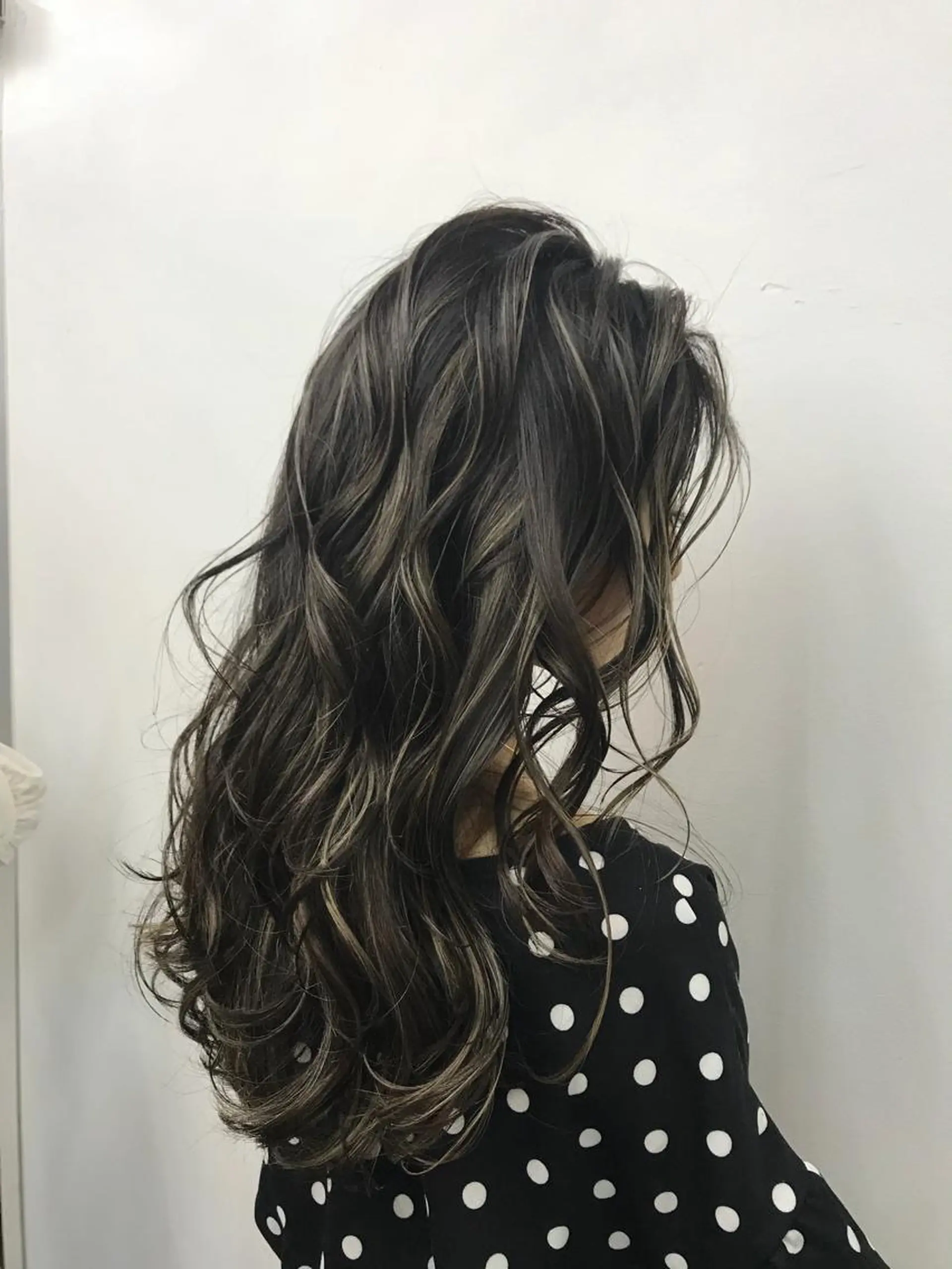 カラー ハイライトカラー ✨酸性ストレート✨ 南川だいさくのヘアスタイル