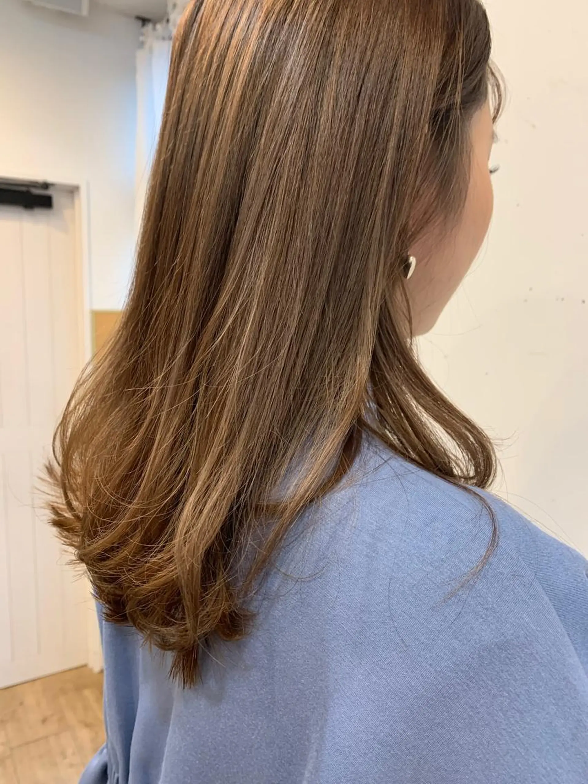 セミロング カラー まろやかカラー🤎 みなとまほのヘアスタイル