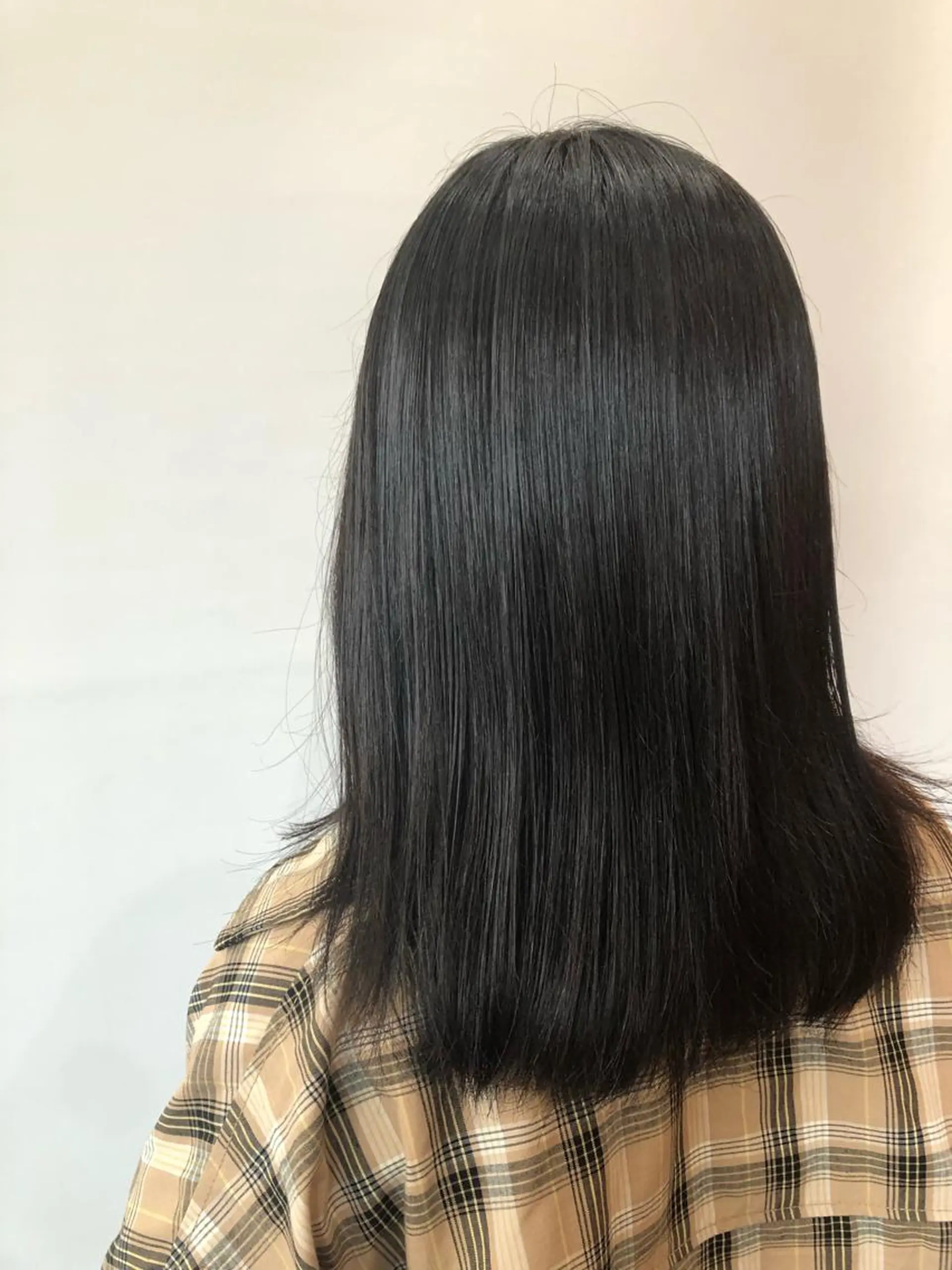 セミロング 高山🐬髪質改善 池袋で縮毛矯正のヘアスタイル