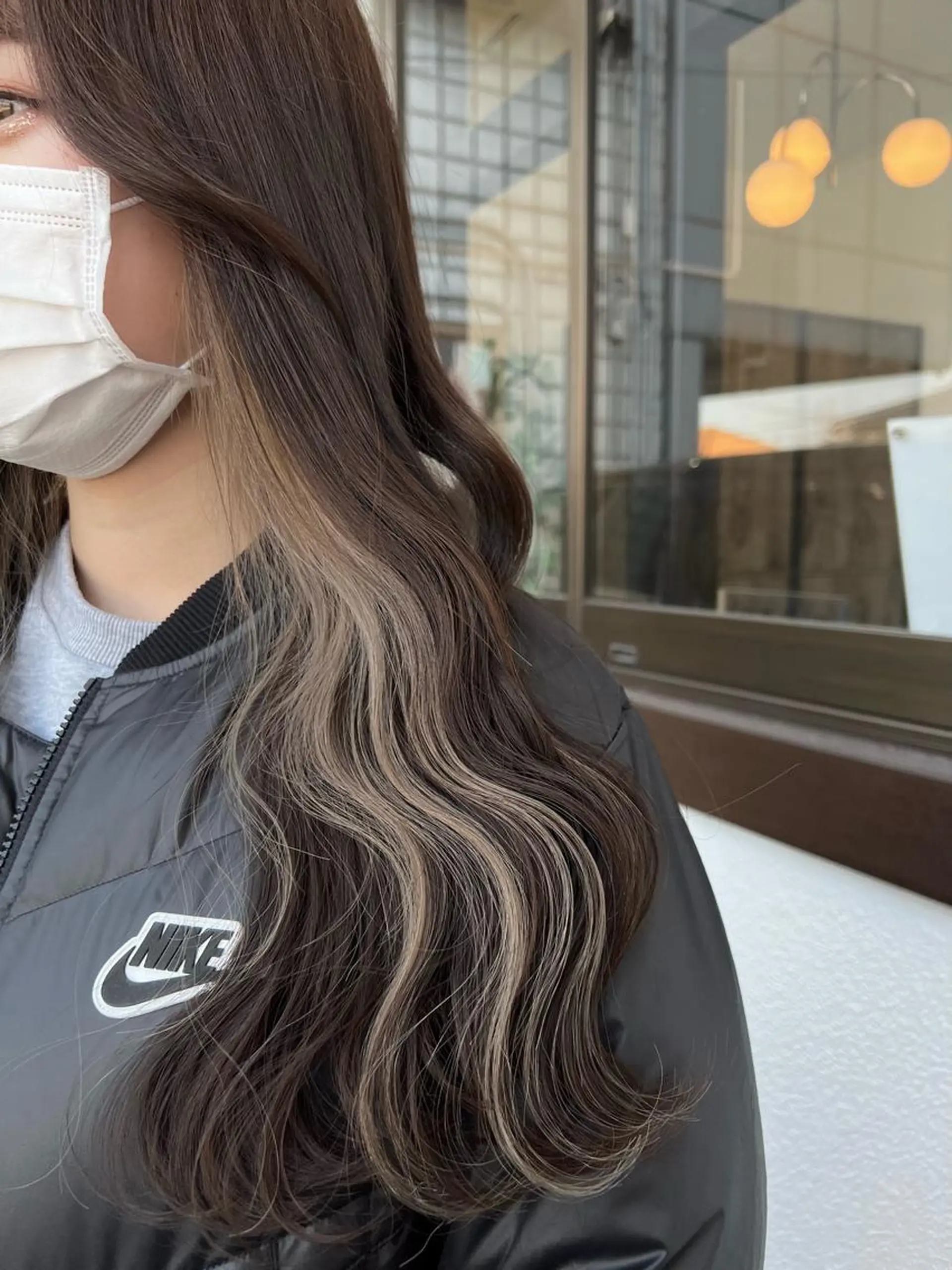 セミロング カラー 松本 菜那のヘアスタイル