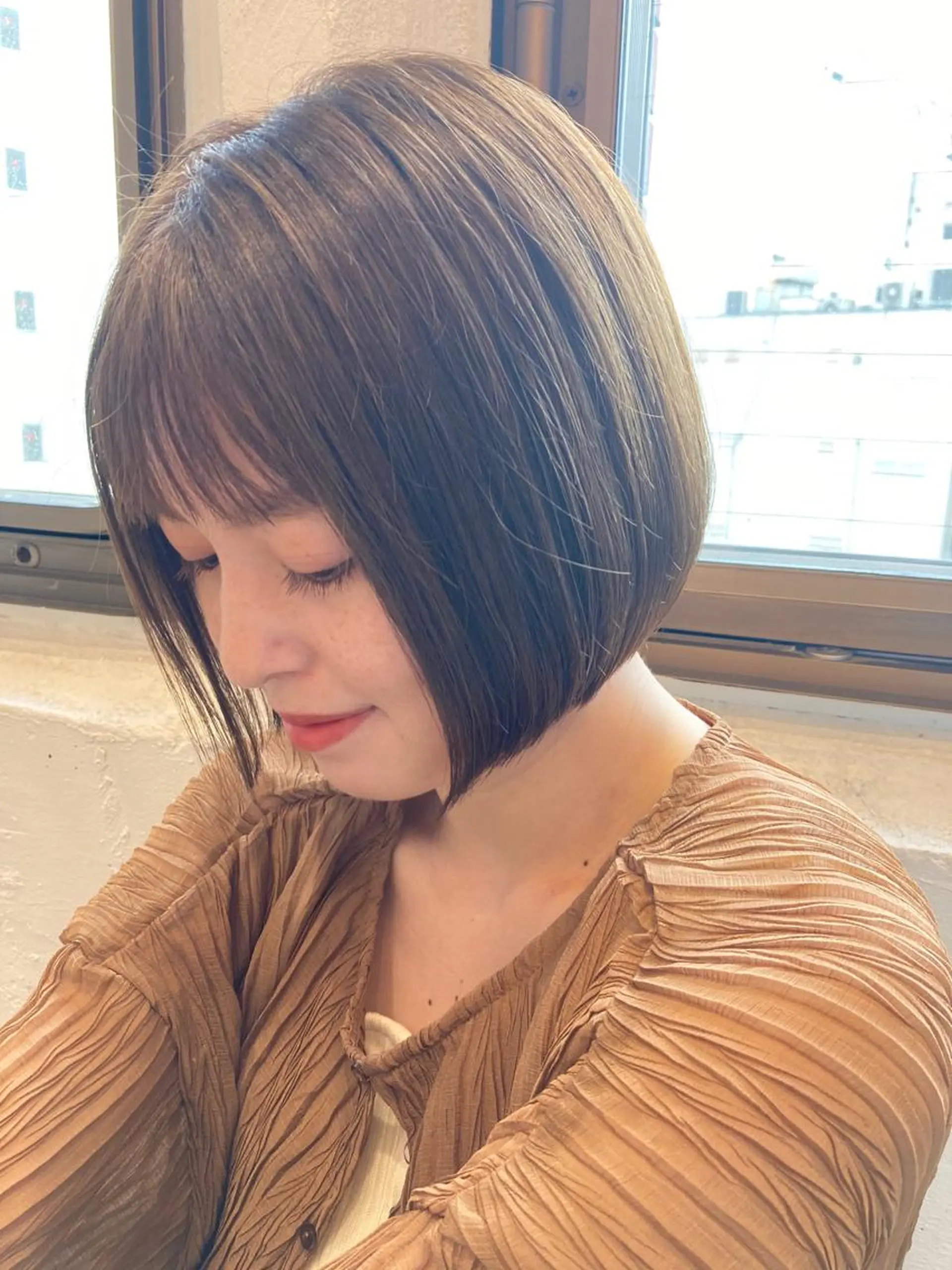 ショート カラー ボブ Loom .by Sea  ルームバイシー所属・レイヤー/前髪/ 韓国/CHIHIROのヘアスタイル