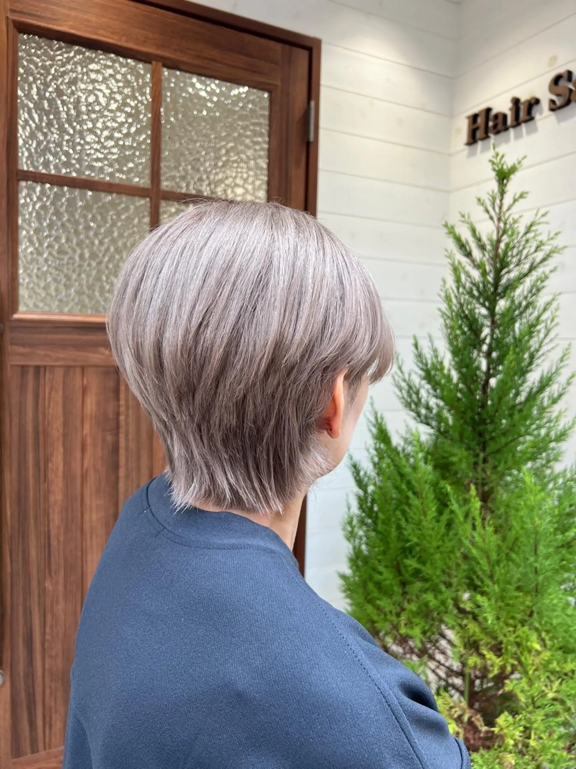 ショート カラー ウルフカット 🍇おぐら めぐみ🍇のヘアスタイル