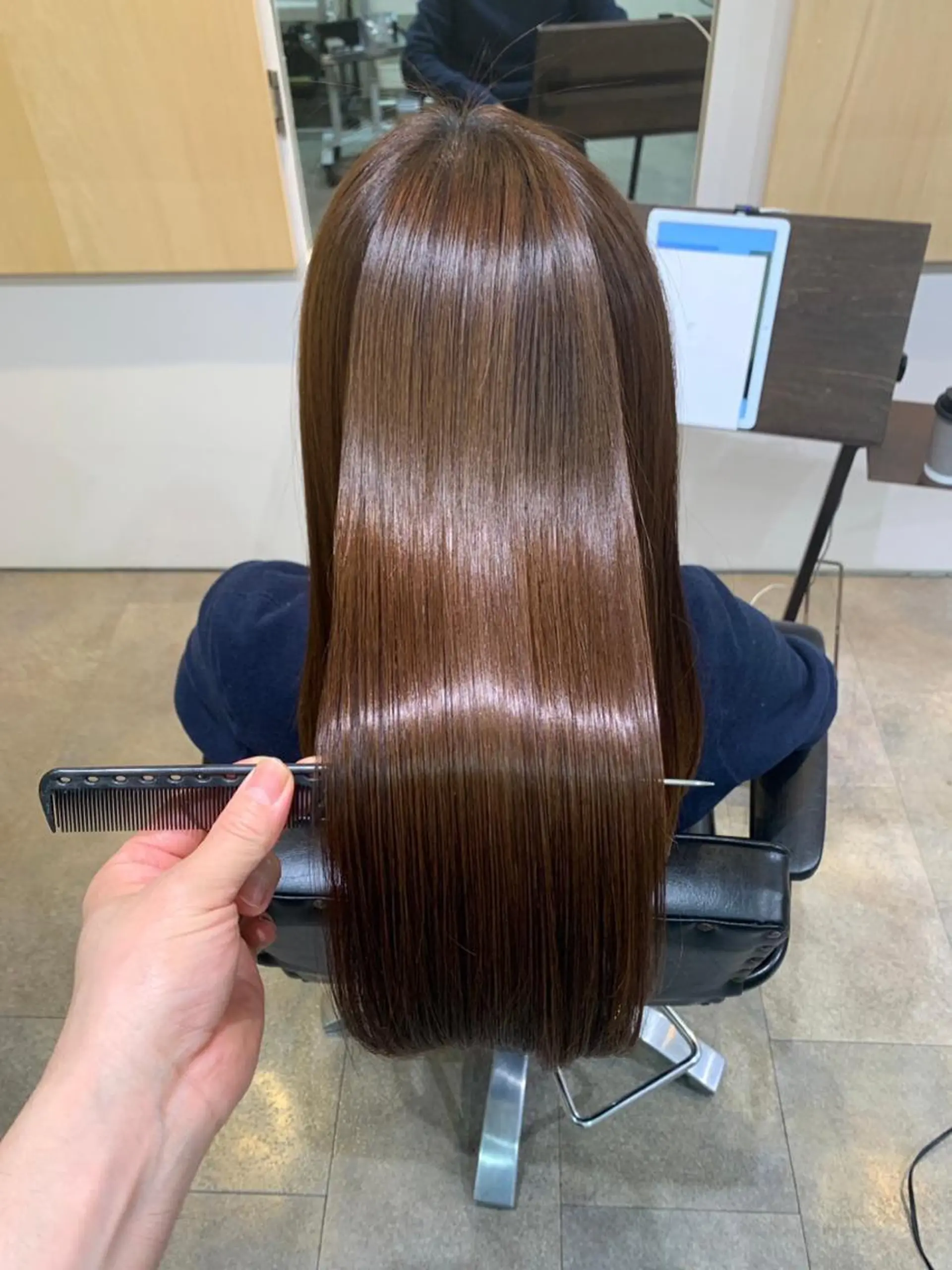 ロング 縮毛矯正 カット 縮毛矯正 トリートメント ✨弱酸性縮毛/艶々✨ 髪質改善Mai🌟のヘアスタイル