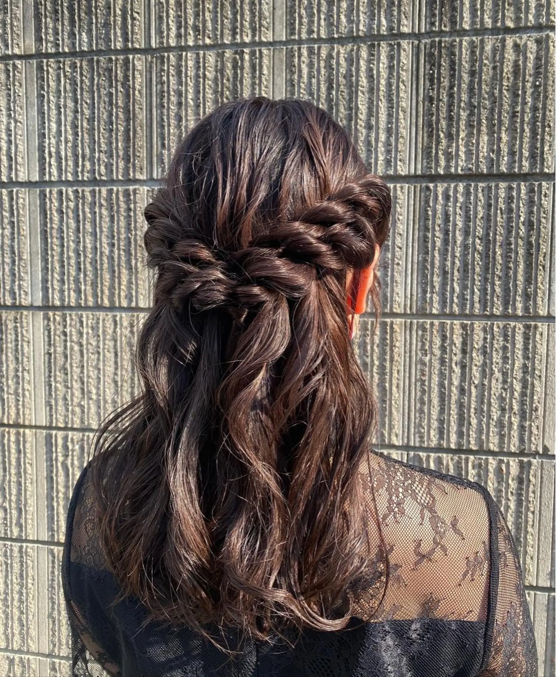 NORA Journey所属・ブリーチカラー/ブロ ンドレイヤーカットのヘアスタイル