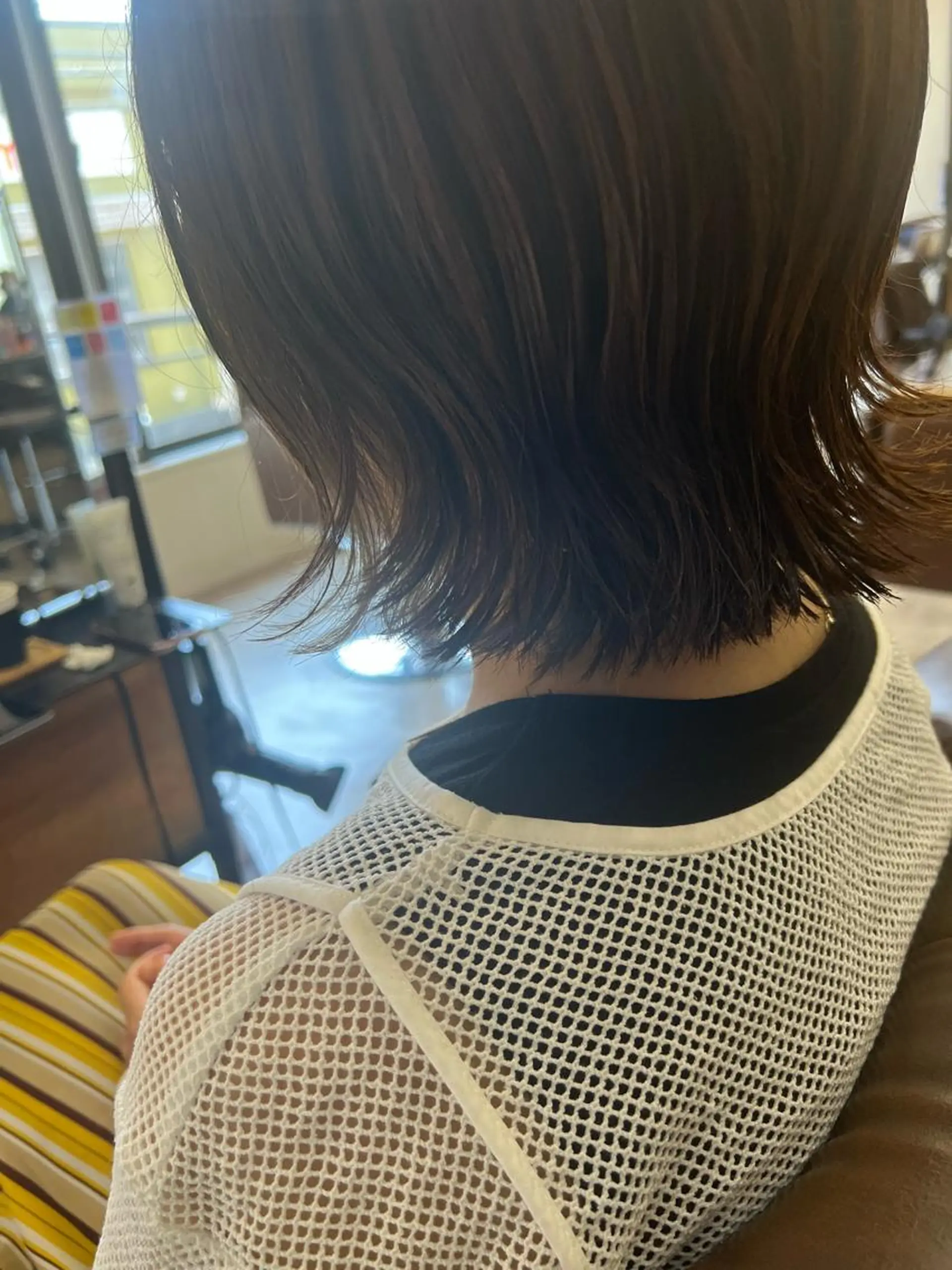 ショート カラー ボブ 外ハネヘア カット ヘアカラー トリートメント 🦋.*˚オタク美容 師アキバノノカ🦋のヘアスタイル