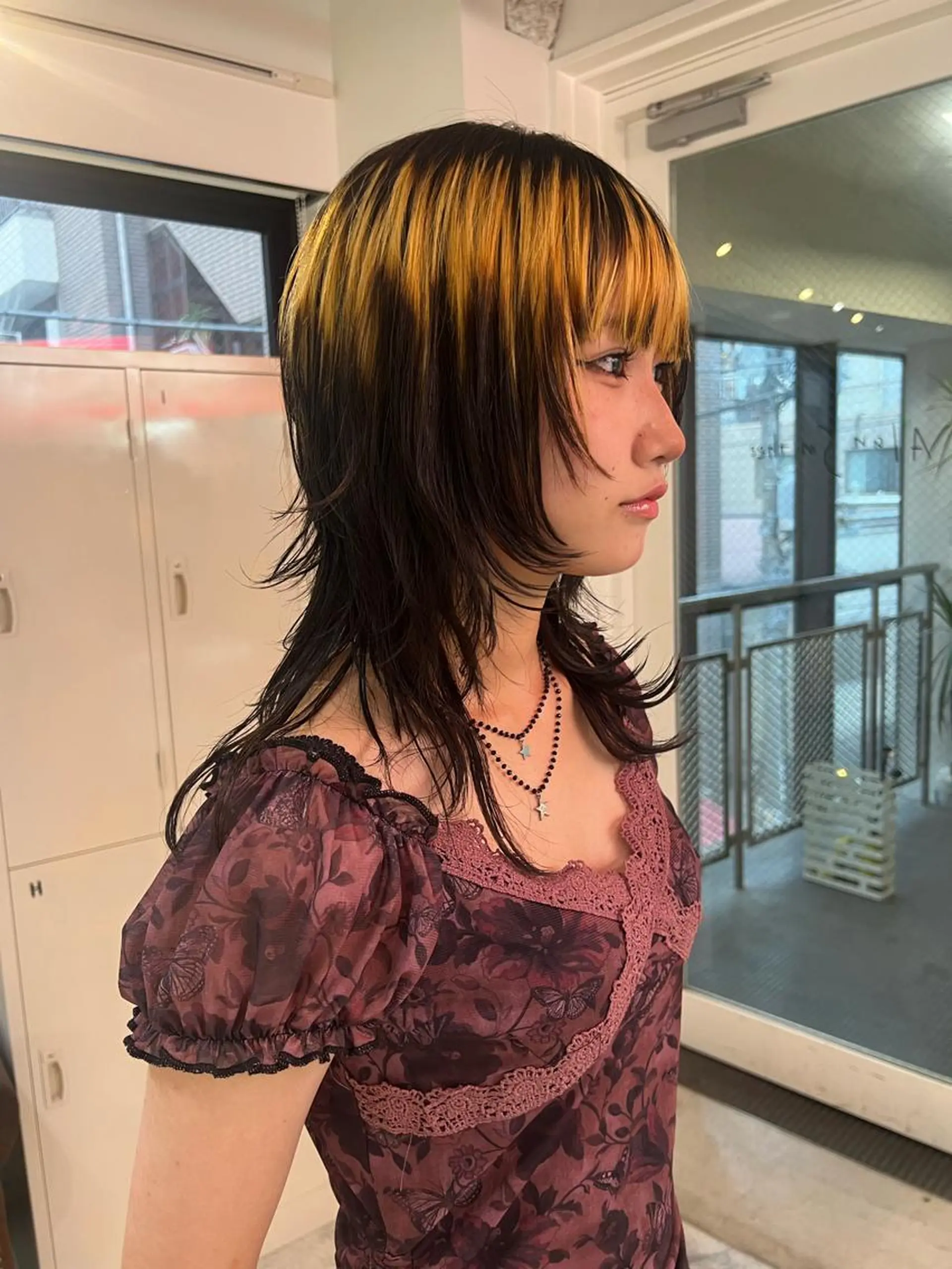 ミディアム 💥ウルフカット デザインあんな💥のヘアスタイル