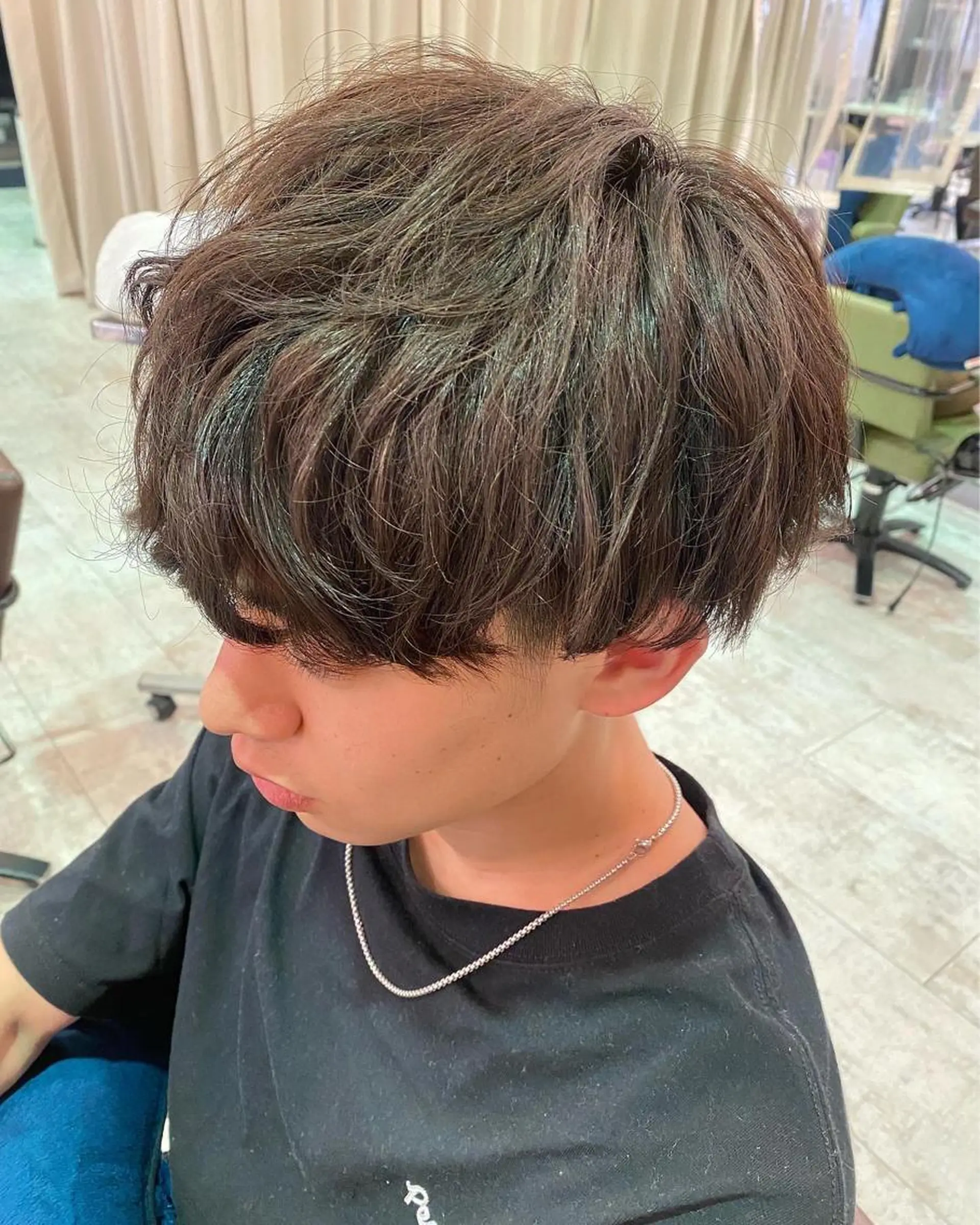 ショート パーマ メンズ メンズ就活ヘア マッシュ メンズパーマ スパイラルパーマ 佐々木 雪菜のヘアスタイル