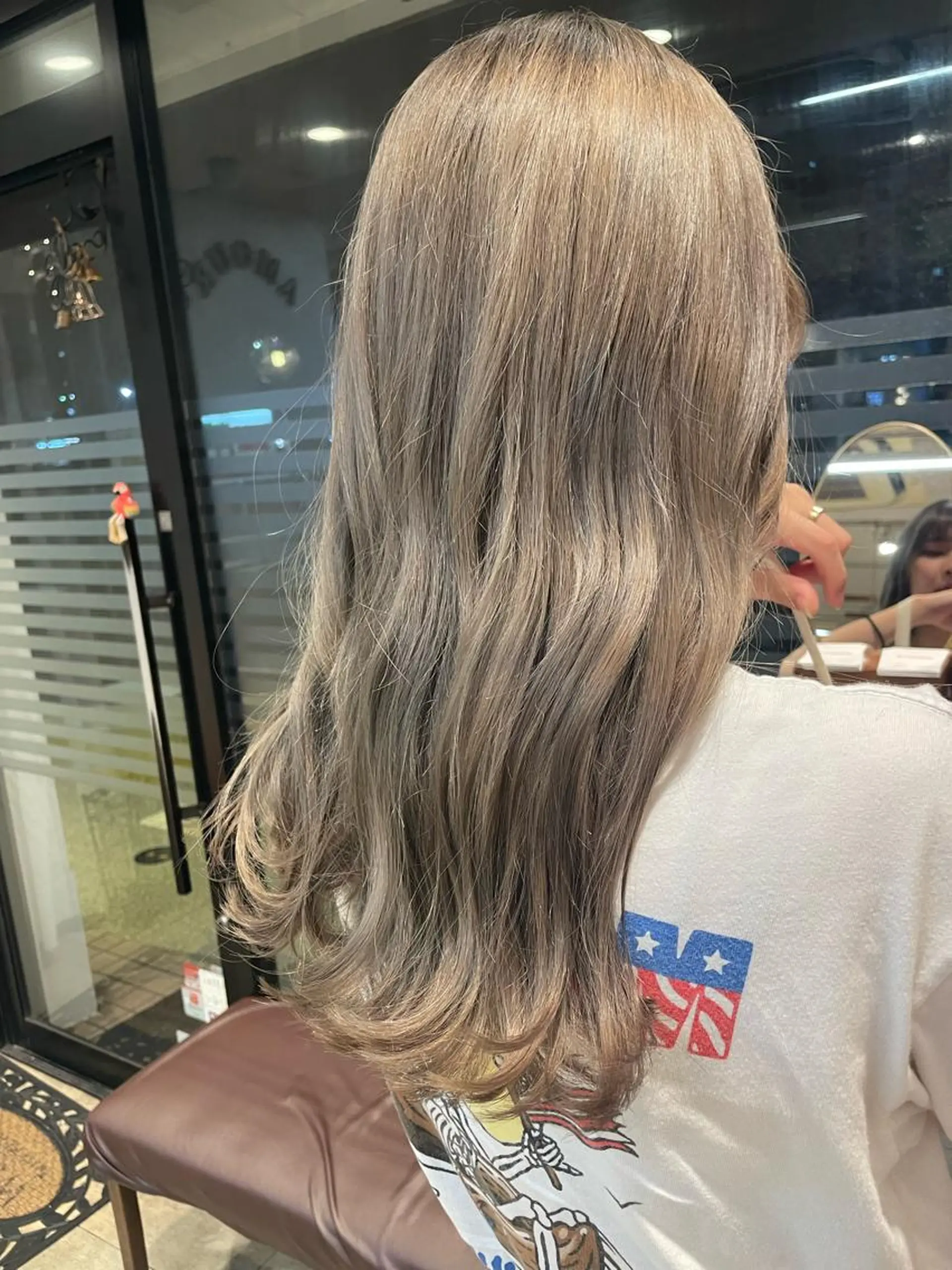 ロング カラー ブリーチ ヘアセット ✨横須賀髪質改善✨️ 加藤 百音のヘアスタイル