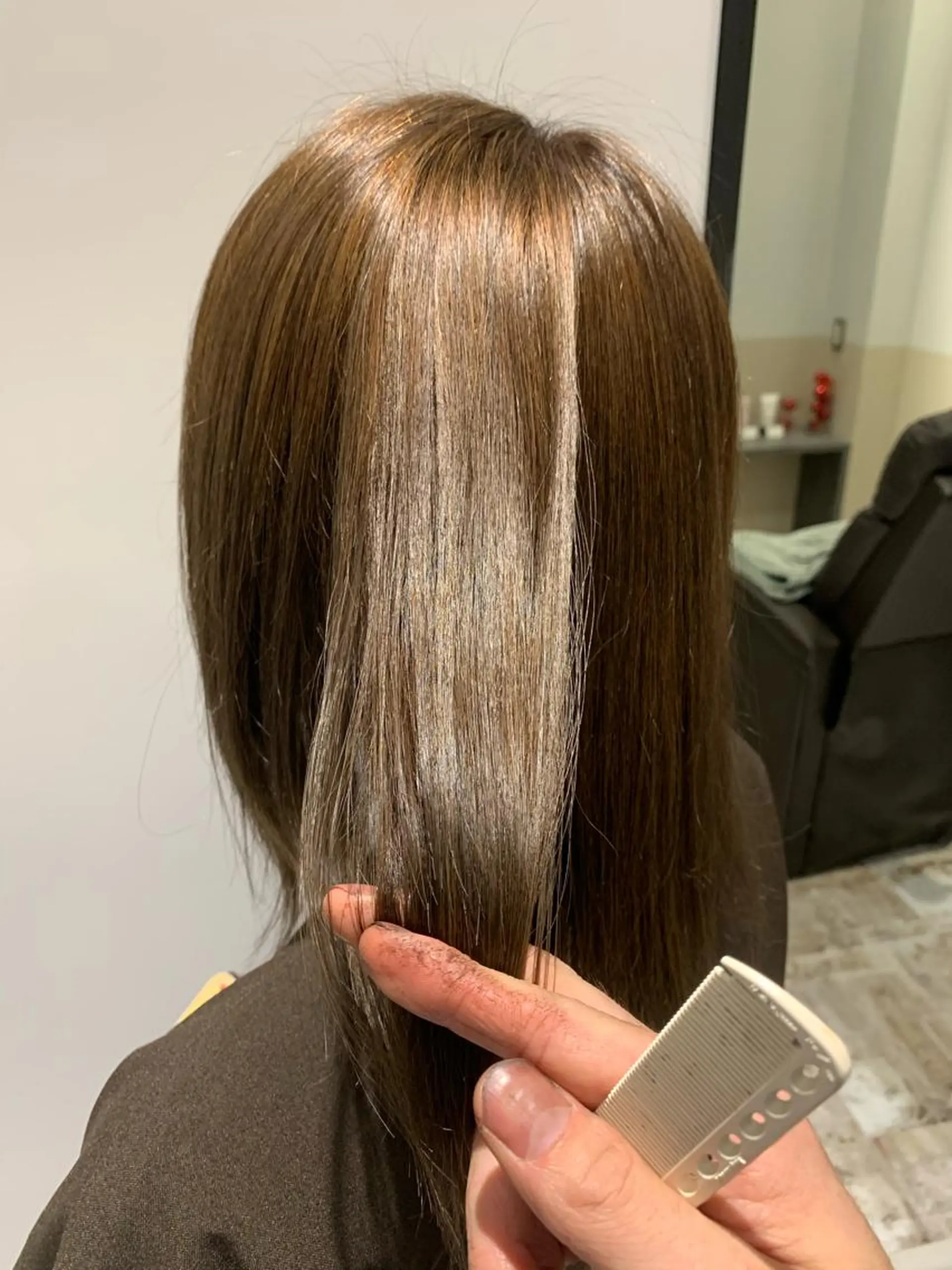 セミロング 高橋 大治のヘアスタイル