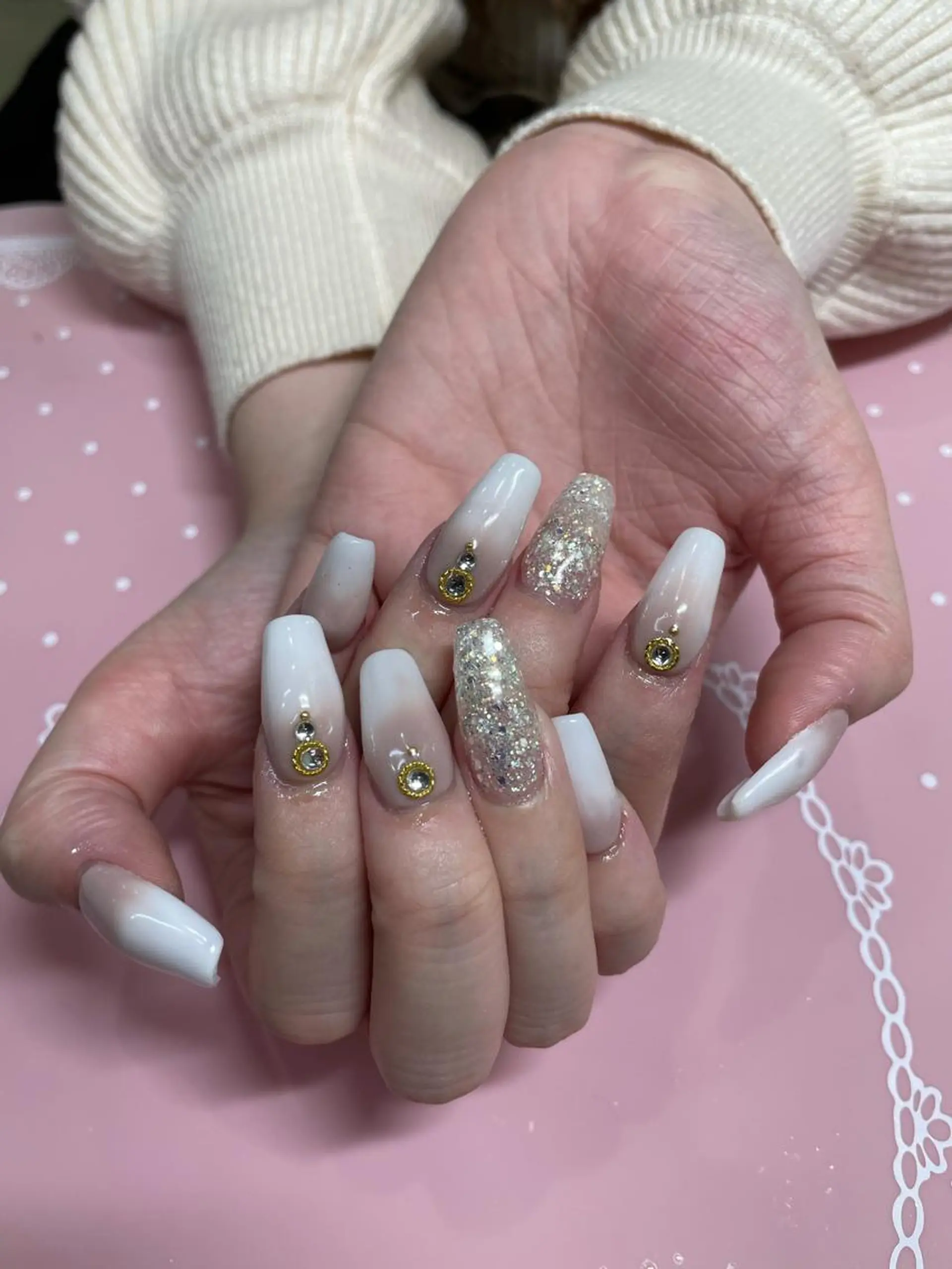 セミロング ネイル ハンドネイル 《LB》ラブリエ Nail&eyeのマツエク・マツパデザイン