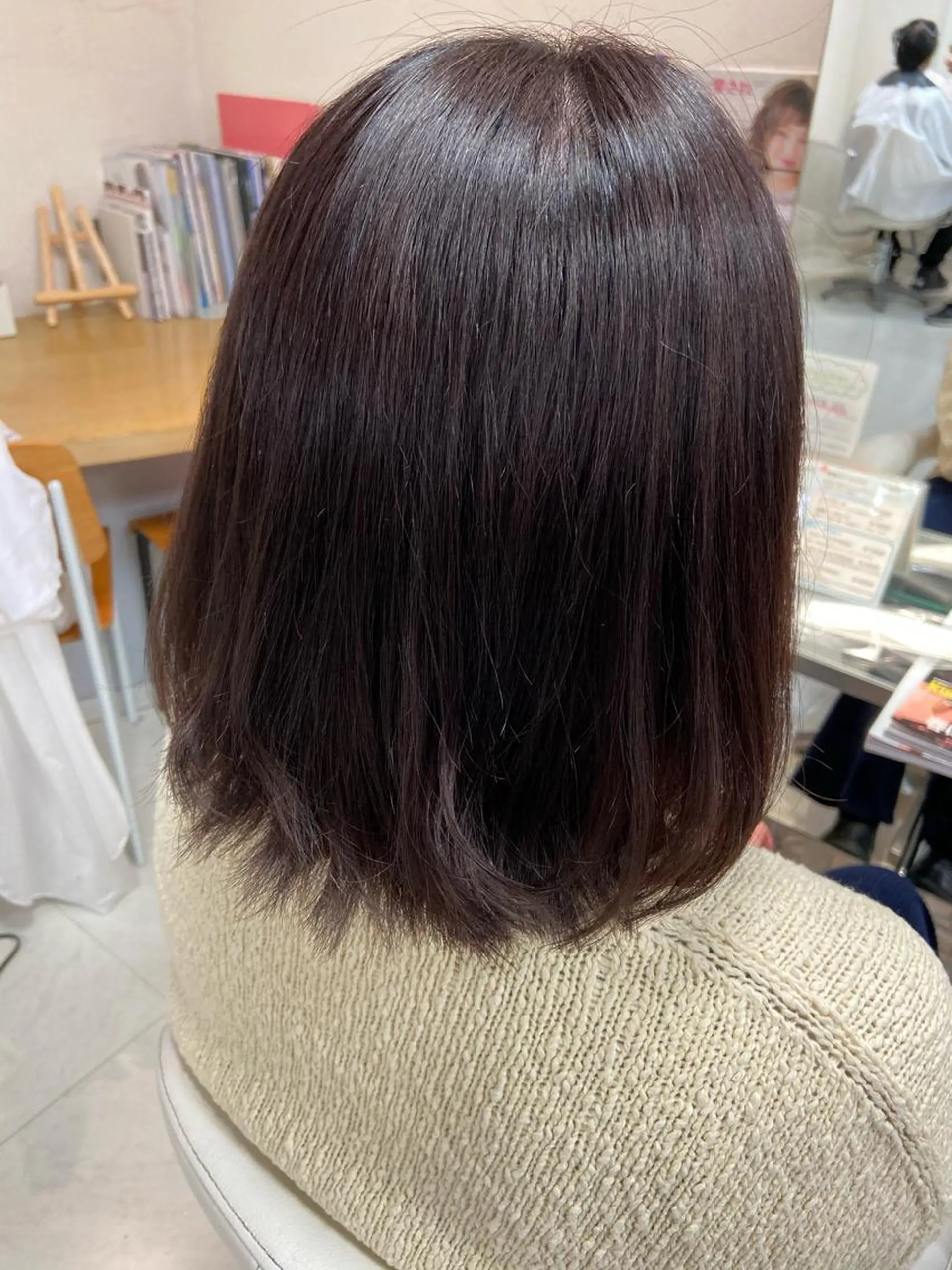 ミディアム カラー ブリーチ ヘアカラー トリートメント 菊地 美憂のヘアスタイル