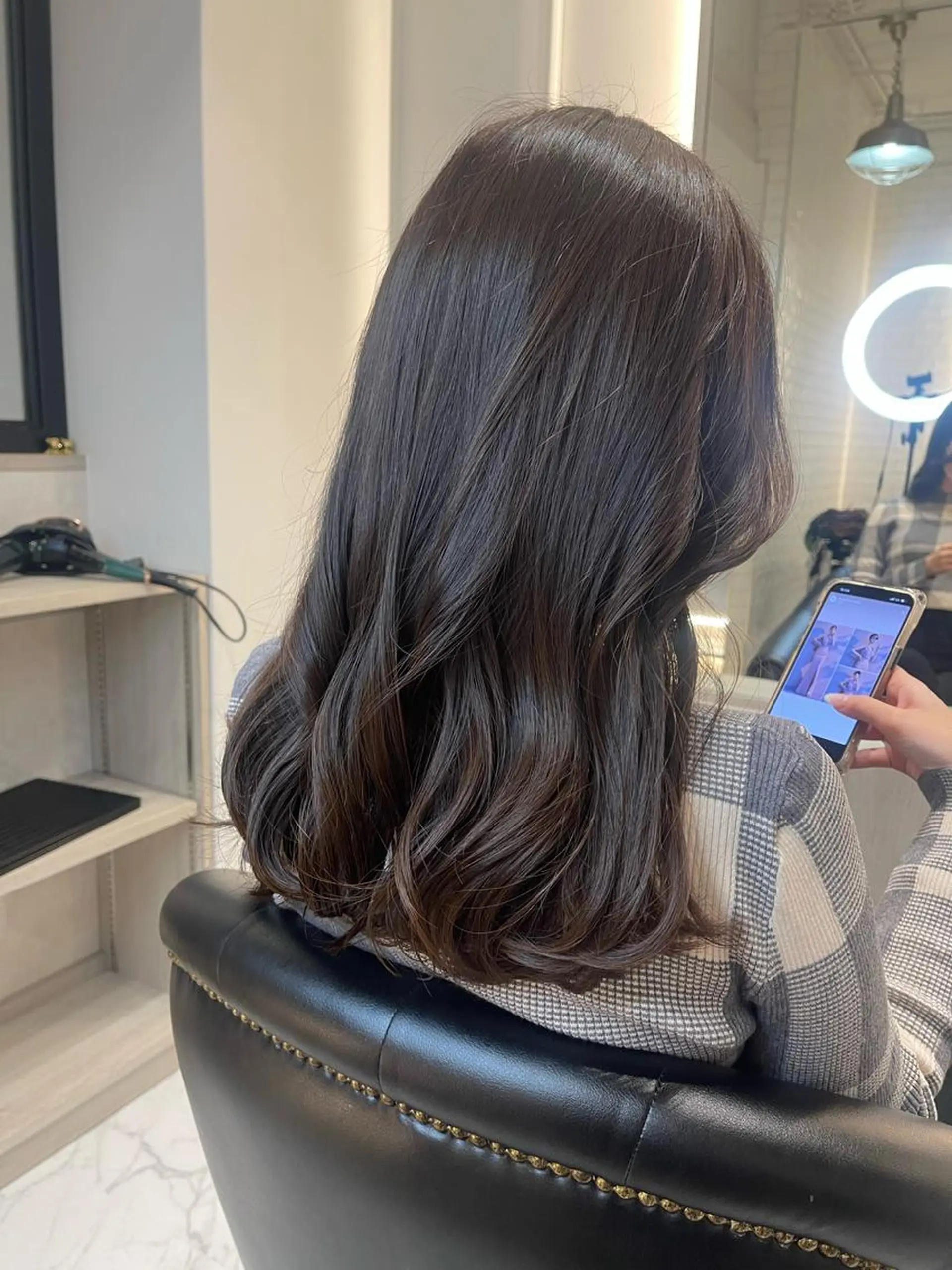 セミロング カラー カット ヘアカラー トリートメント &chaLme   心斎橋所属・emi/髪質改善/ 韓国風/艶カラーのヘアスタイル