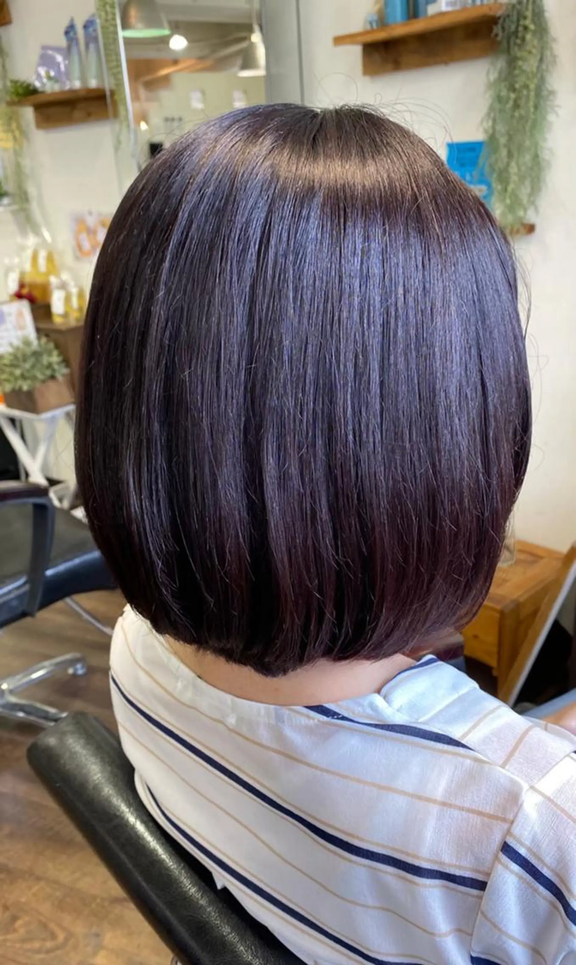 ミディアム 瀬倉  由紀のヘアスタイル