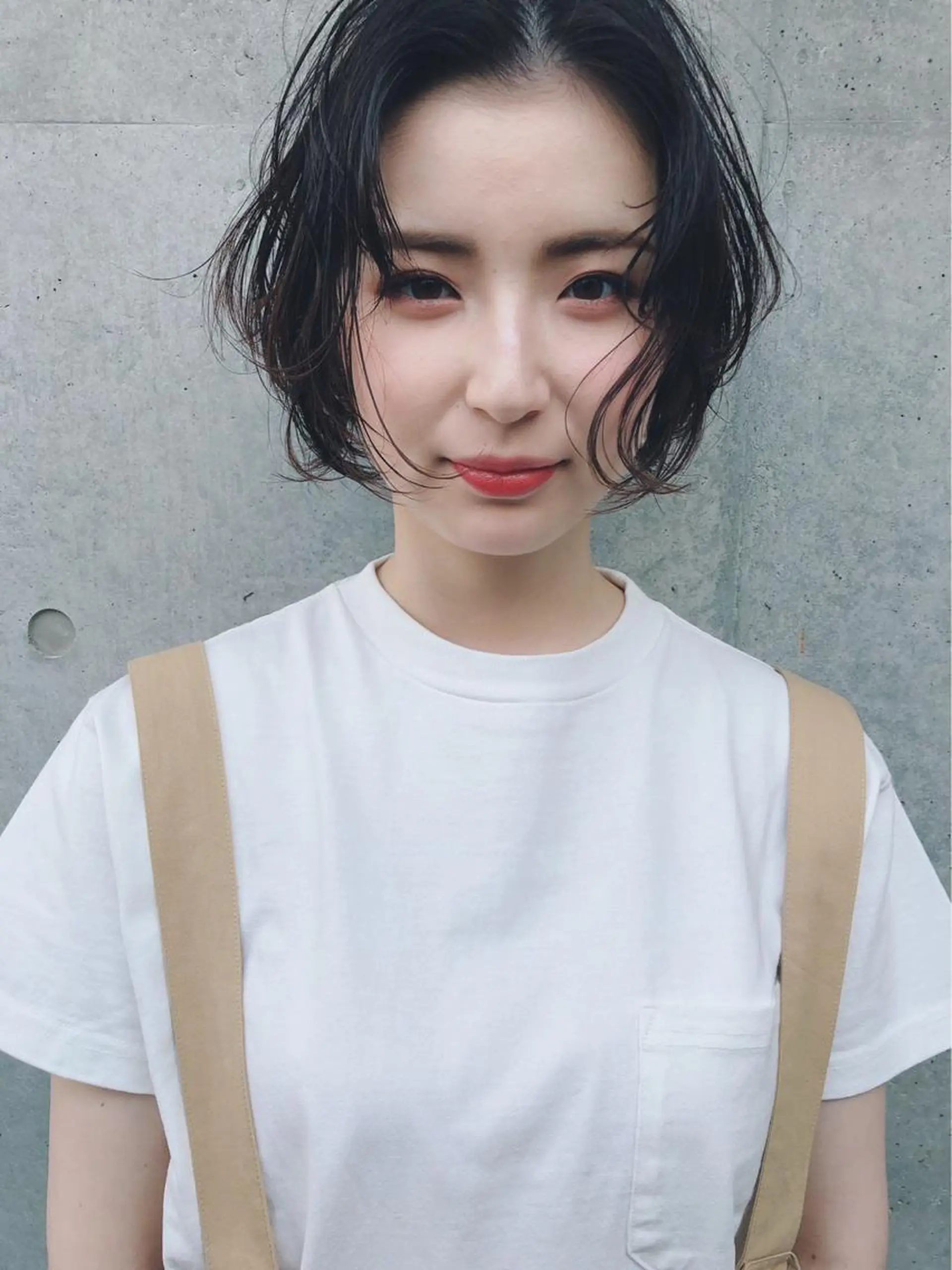 ショート ストンボブ/レイヤー 艶カラー💎ヒデジのヘアスタイル