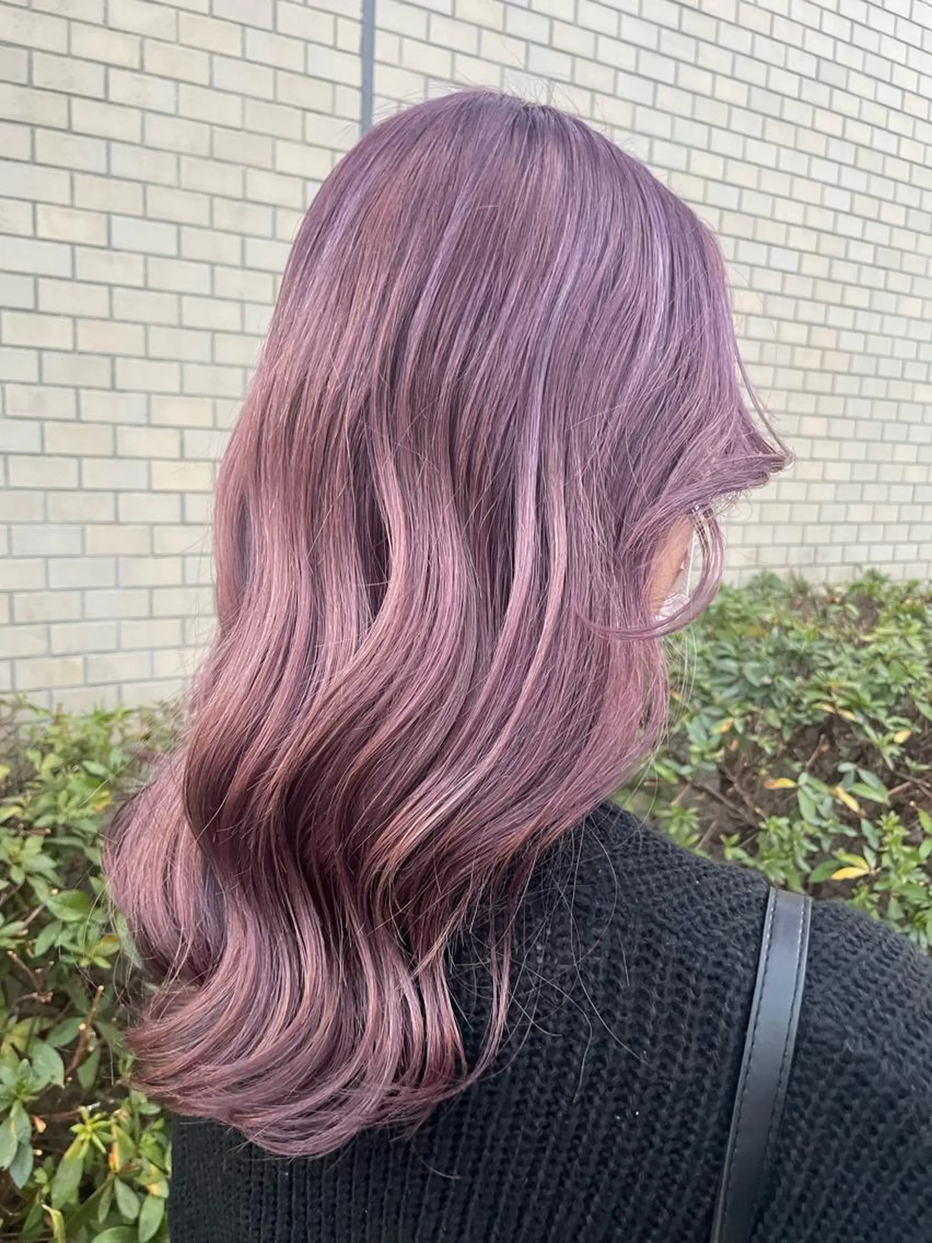 ロング カラー ブリーチ ハイライトカラー ラベンダーカラー ピンクカラー ピンクラベンダー ZELE新瑞橋店所属・吉川 璃々花のヘアスタイル