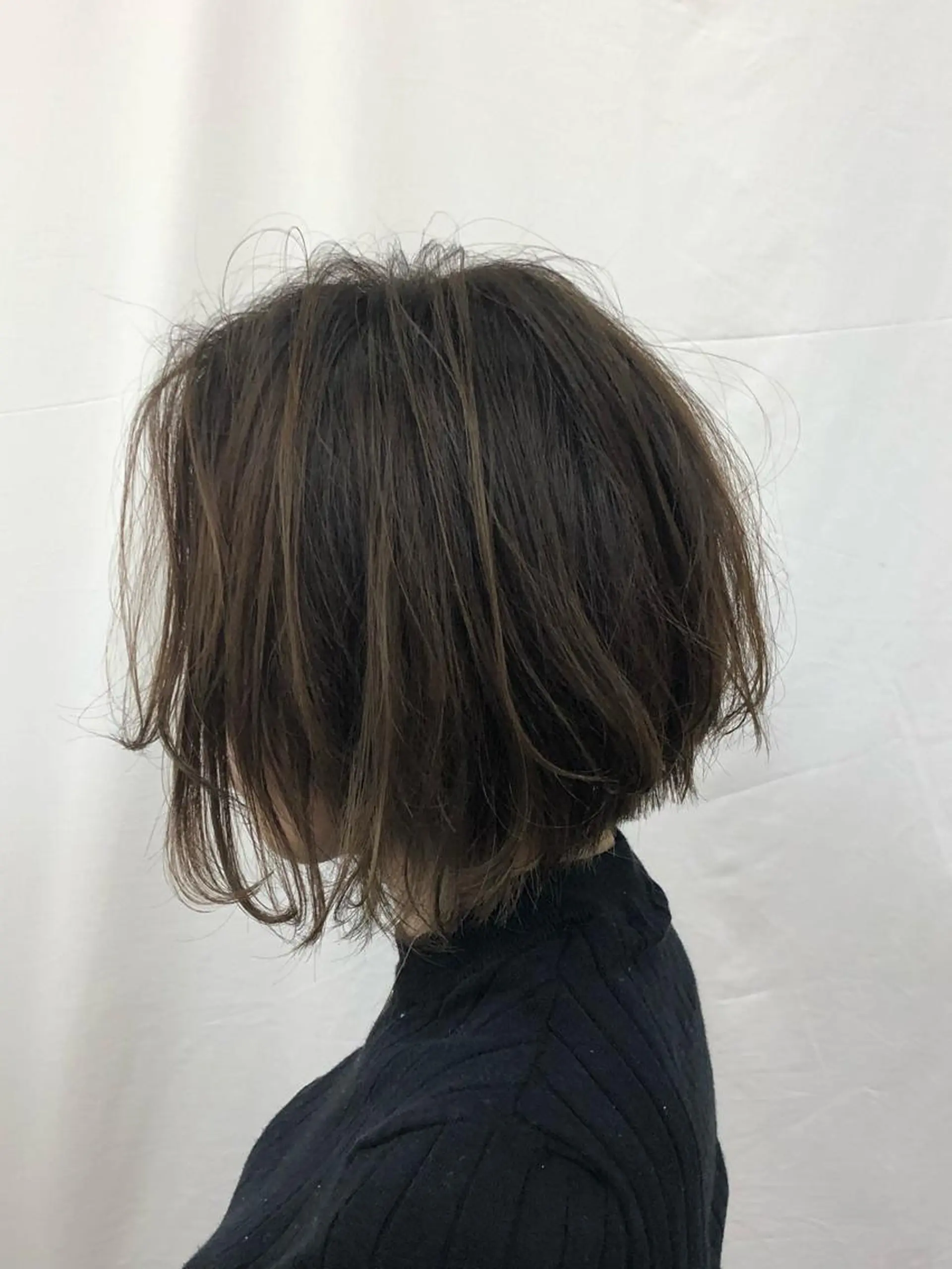ミディアム 田辺 黎花のヘアスタイル