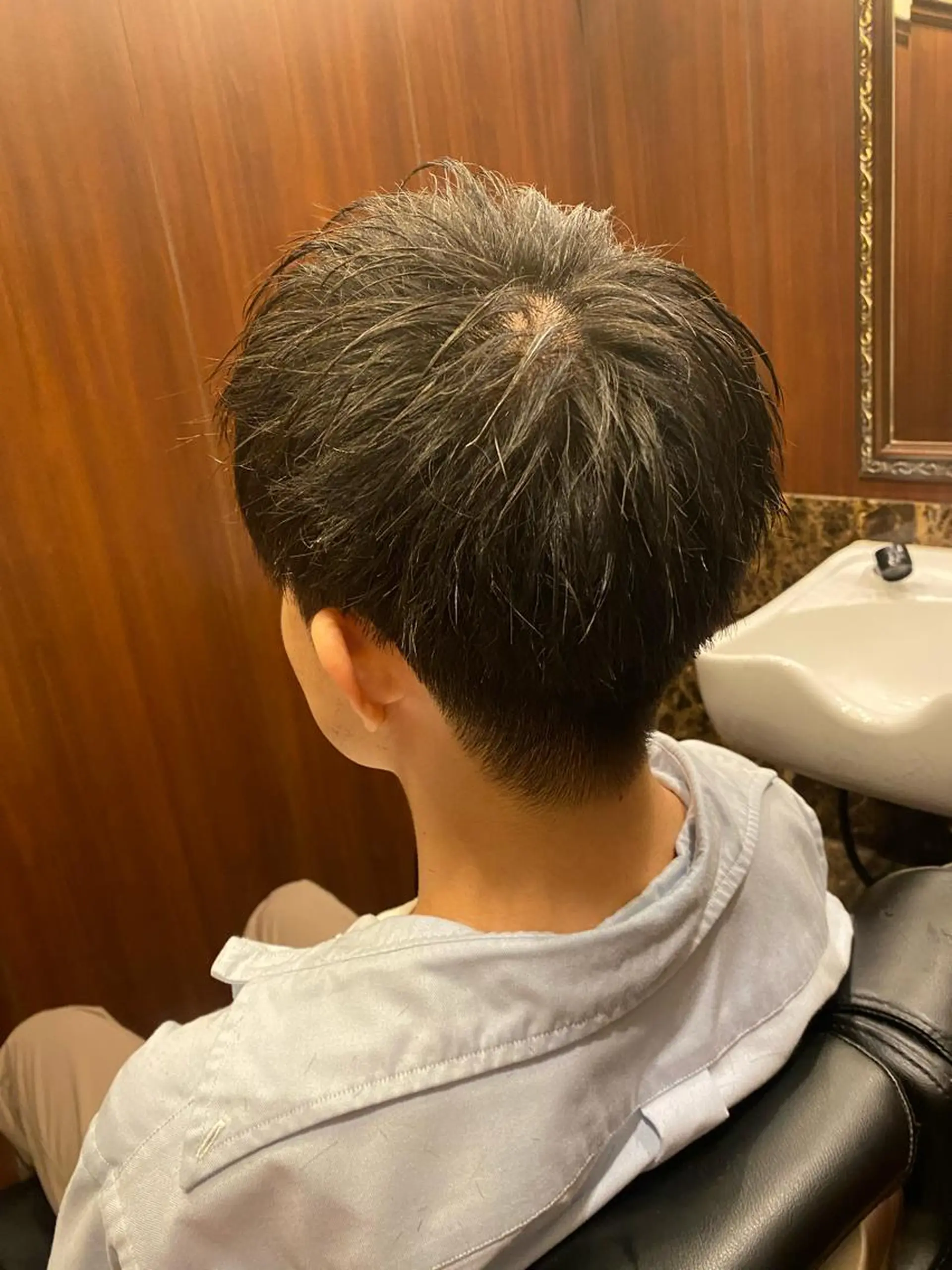 ミディアム メンズ 祐川 寛太のヘアスタイル