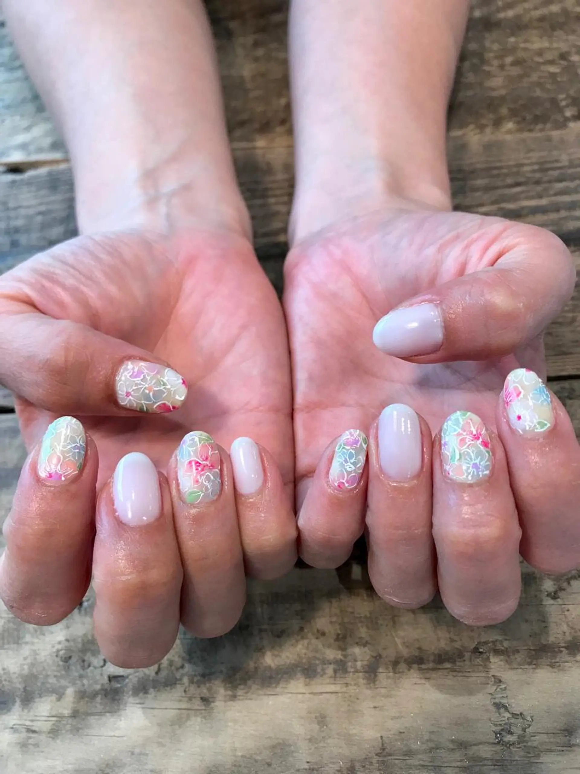 ネイル 佐藤  悠子のネイルデザイン