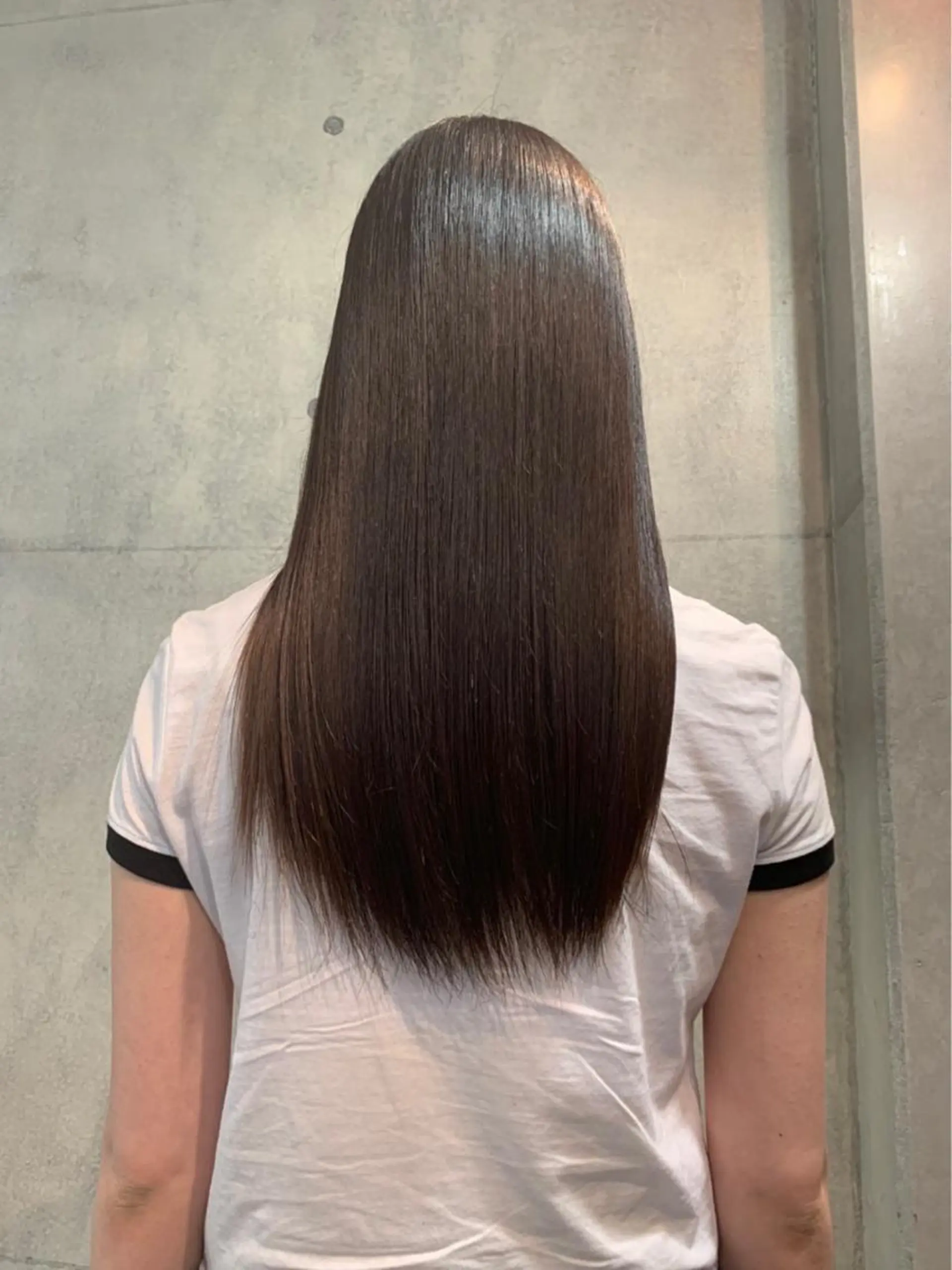 ロング 無料カットモデル ユナのヘアスタイル