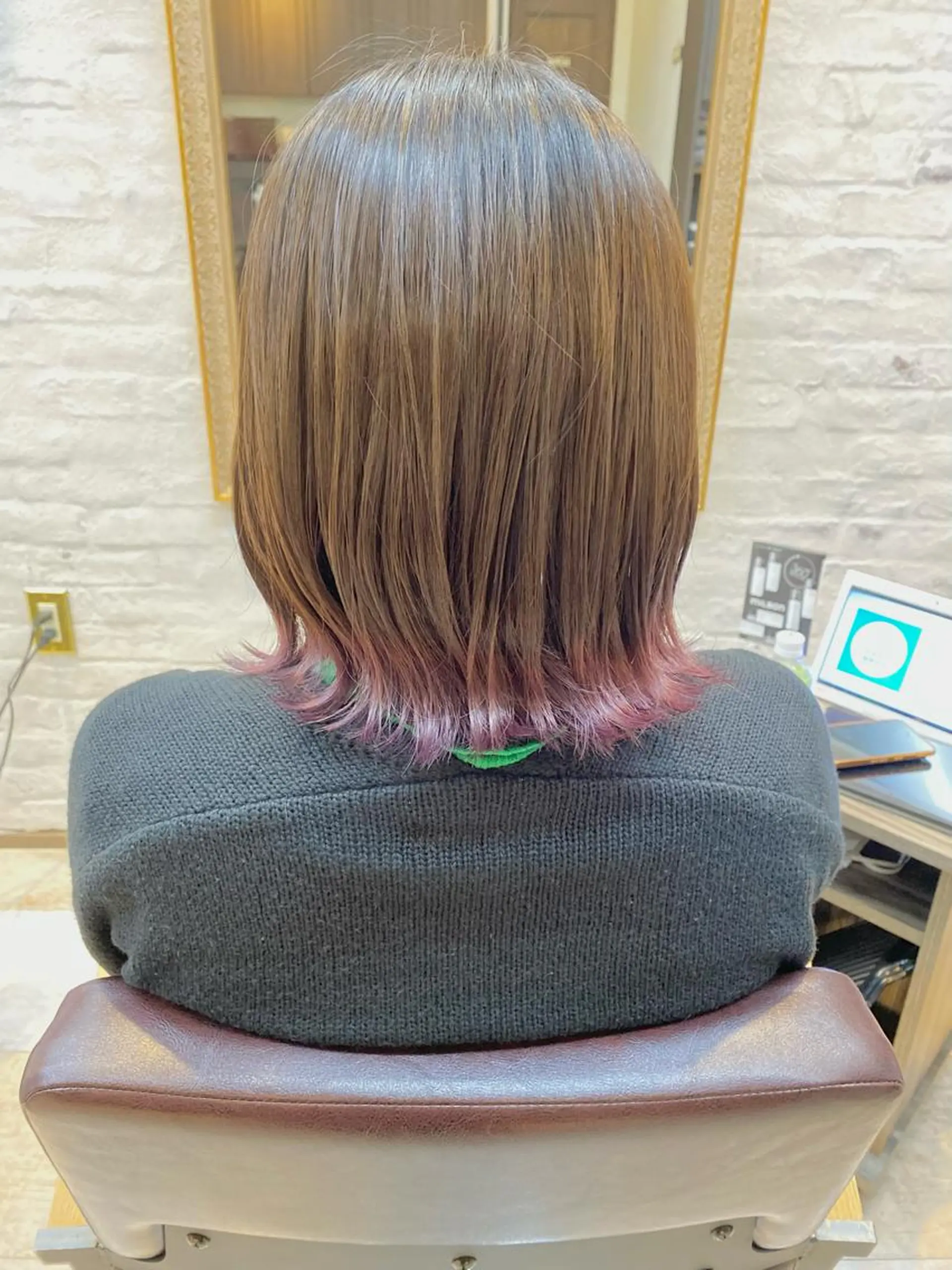 ミディアム 林 美佑のヘアスタイル