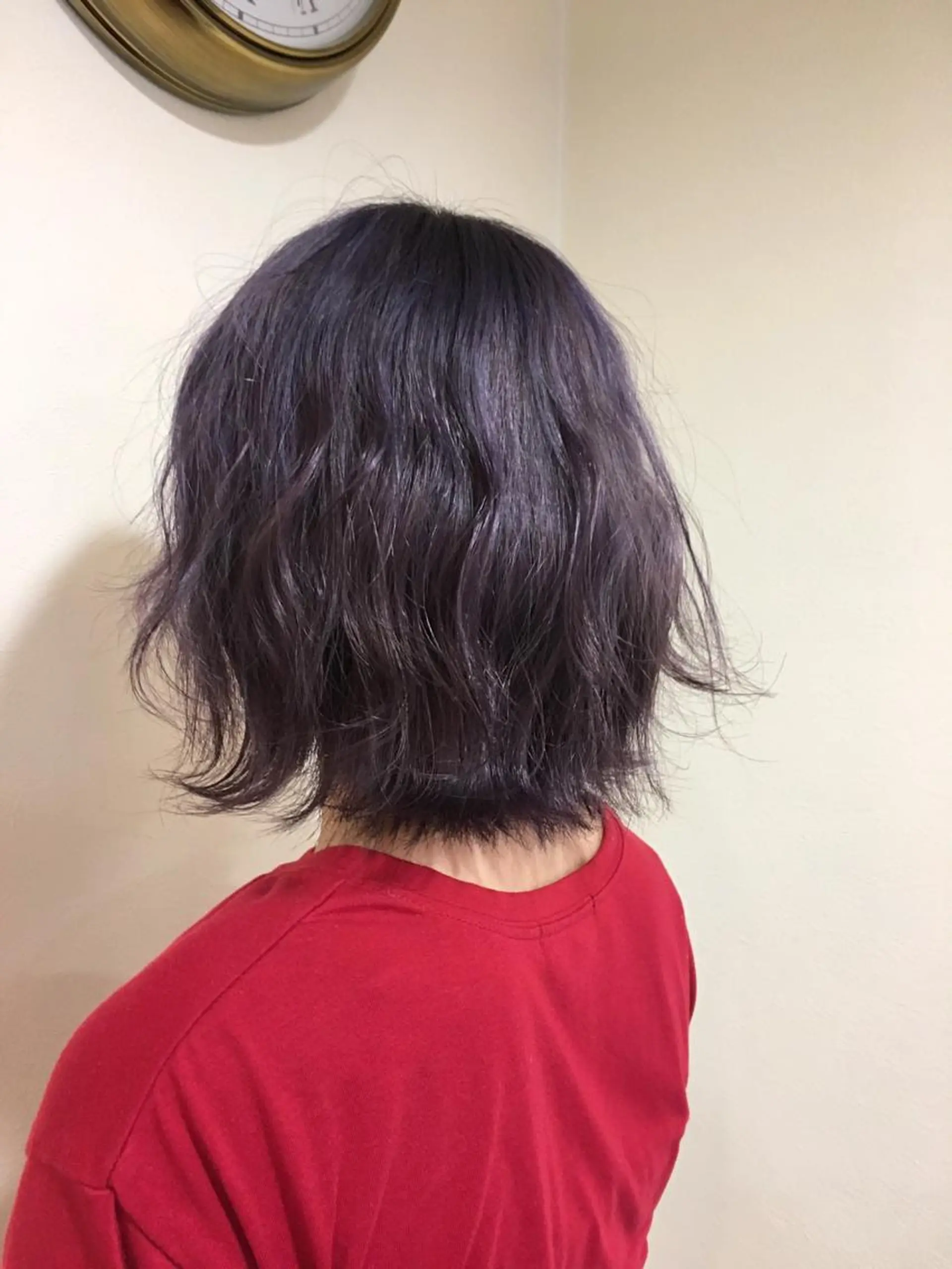 カラー 工藤 綾華のヘアスタイル