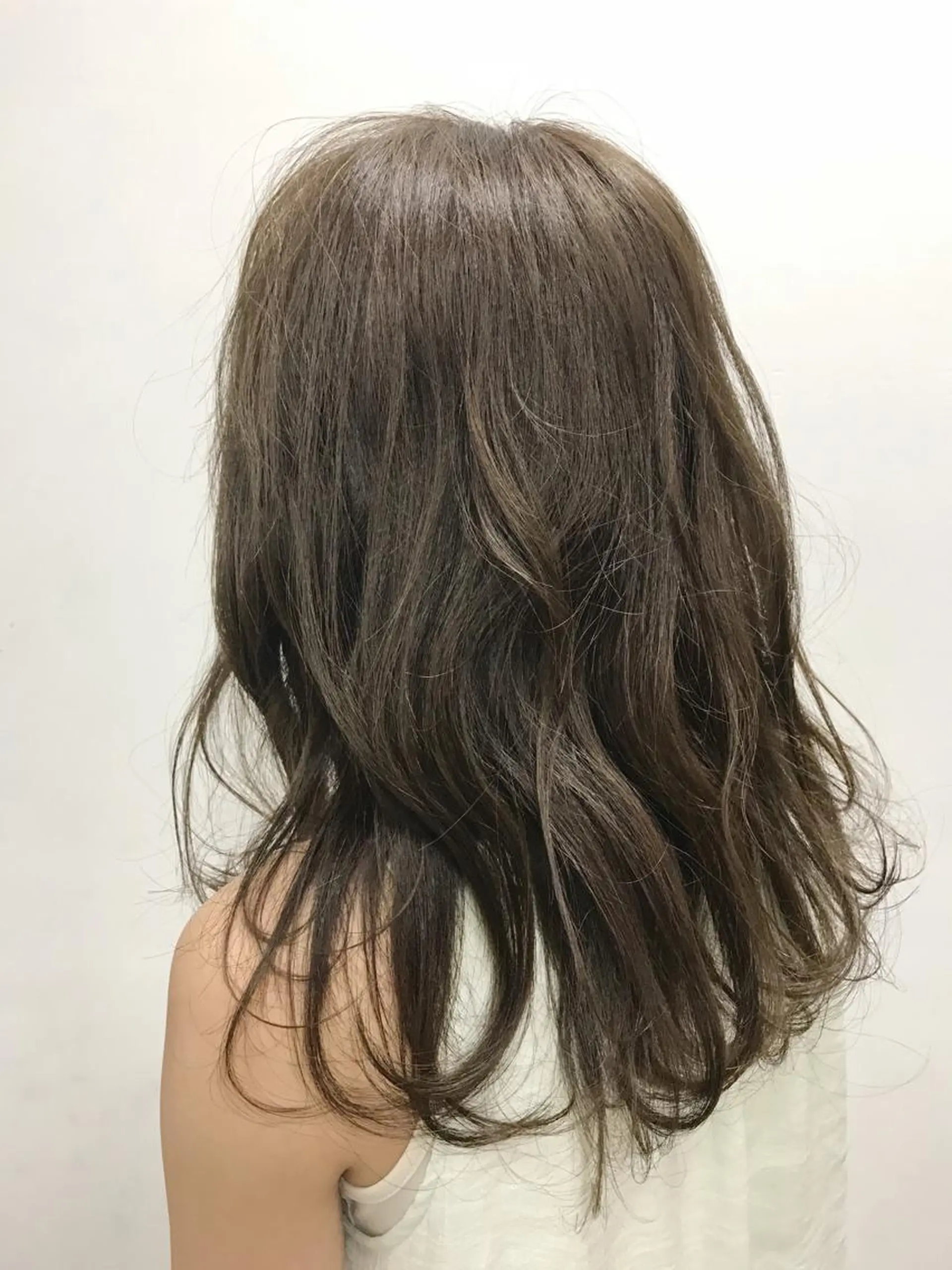 セミロング カラー 池田 雄太 ✨美髪縮毛矯正✨のヘアスタイル