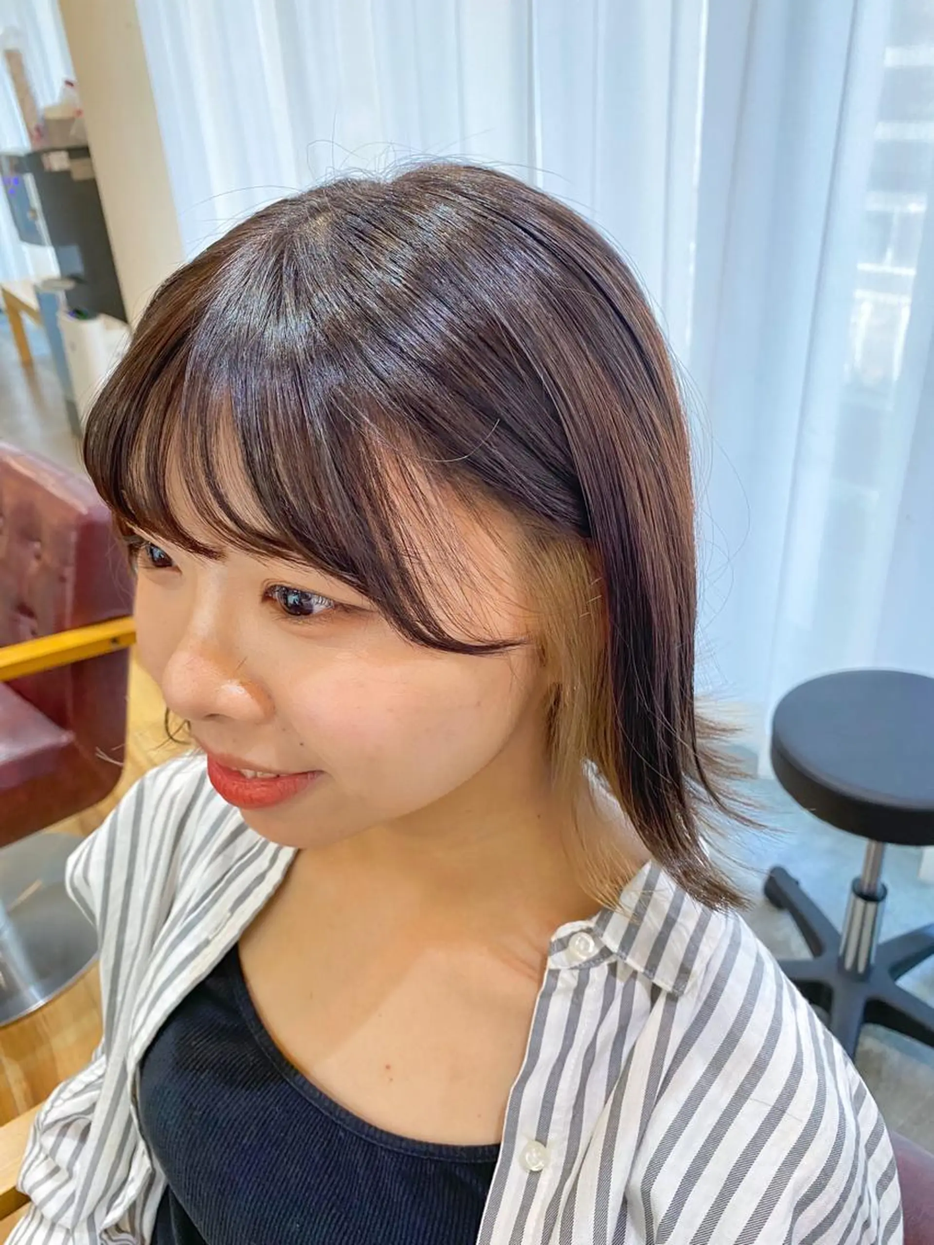 ショート カラー 抜きっぱなしブロンド インナーカラー cecil hair 難波店所属・髪質改善透明感カラー /SHOGO☀️のヘアスタイル