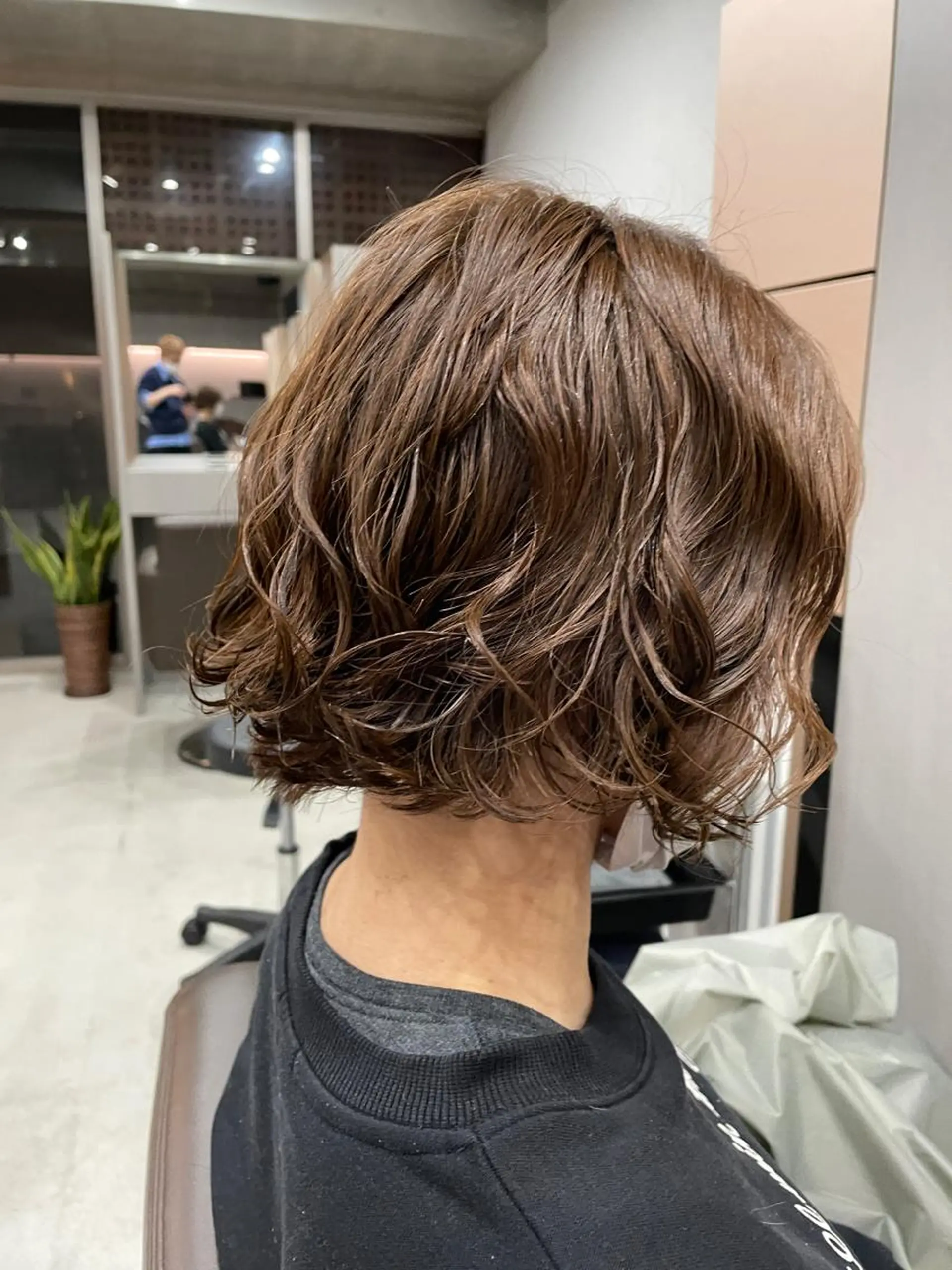 ミディアム カラー パーマ 吉田一輝 外国人パーマのヘアスタイル