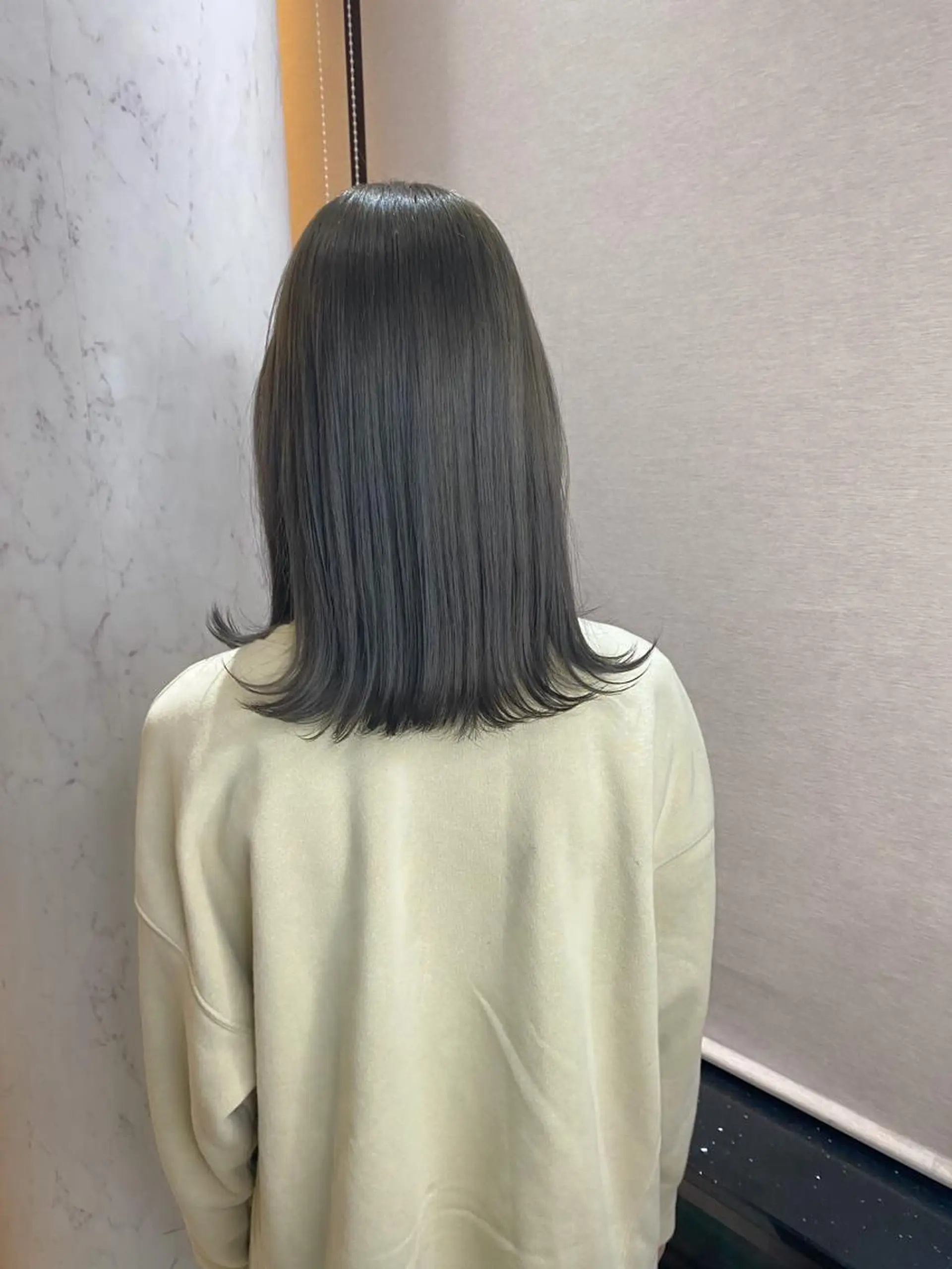 ミディアム ヘアカラー トリートメント 🌱ブリーチ・透明感 カラー/mapi🦭のヘアスタイル