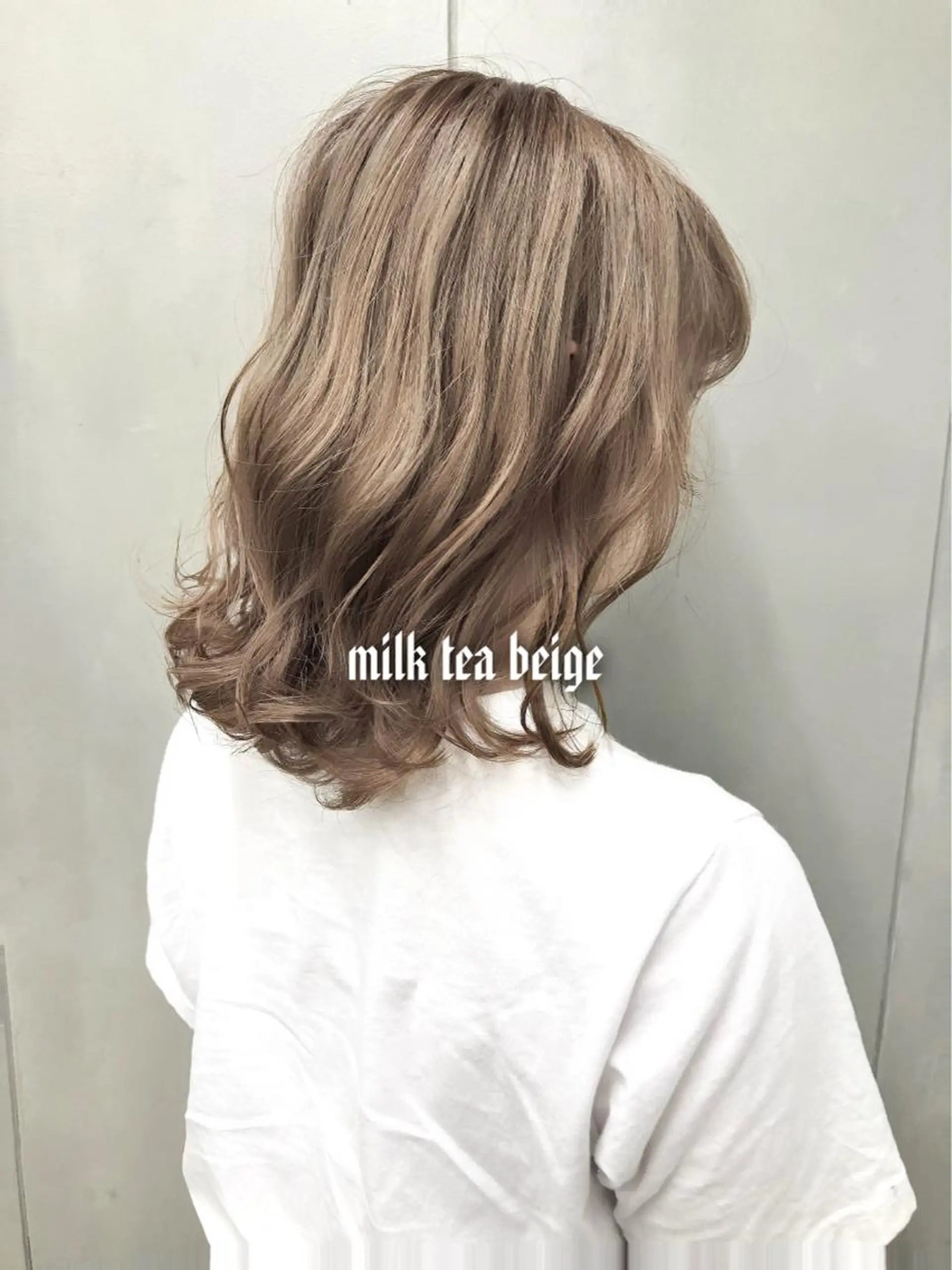 ミディアム カラー アディクシーカラー ベージュカラー 黒髪 ブリーチ ブルーカラー ヘアカラー 艶カラー YOSHIMURAのヘアスタイル