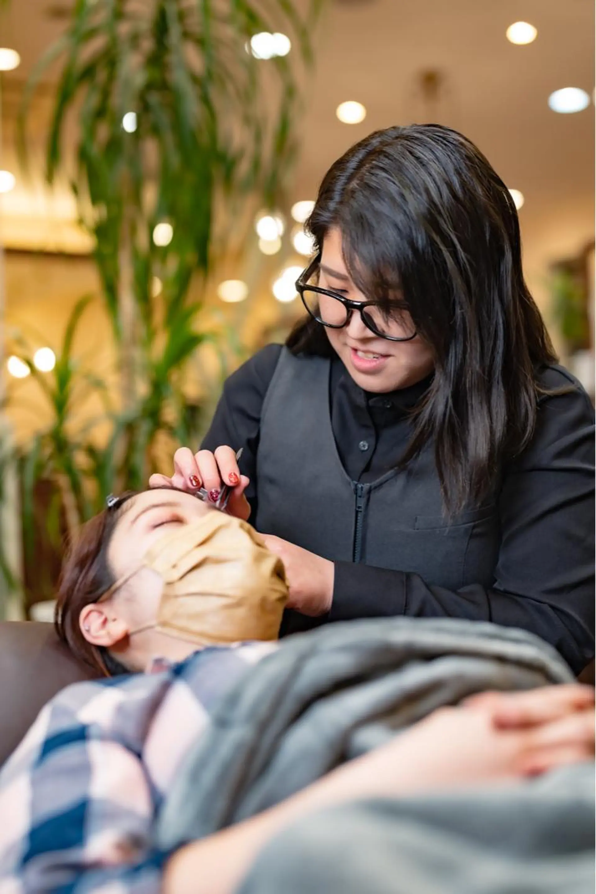 アイブロウ 西脇 有紀のエステ・リラクイメージ
