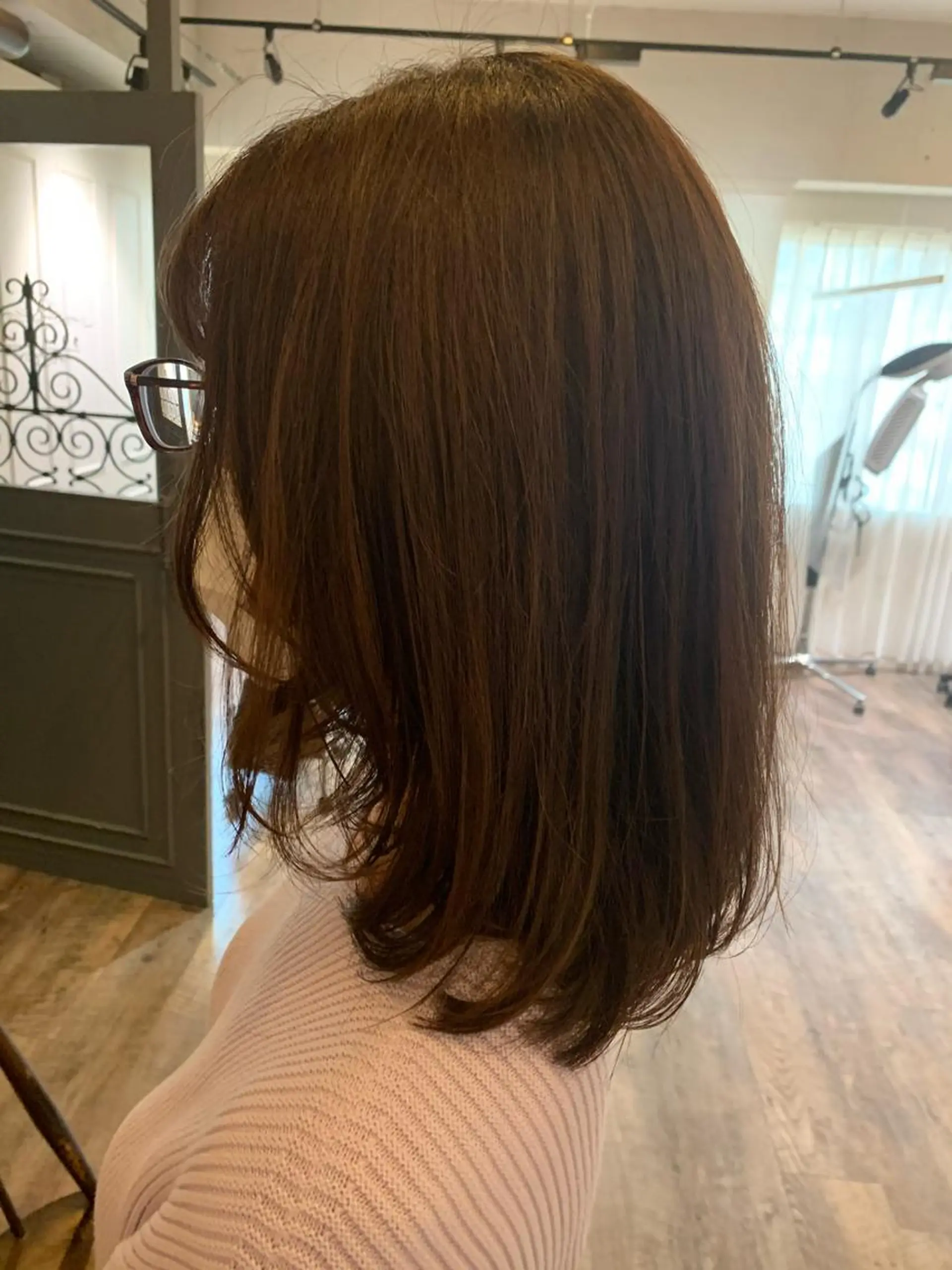 ミディアム カラー GO TODAY SHAIR SALON 梅田NU茶屋町店所属・田中成美/レイヤー カット/透明感カラーのヘアスタイル