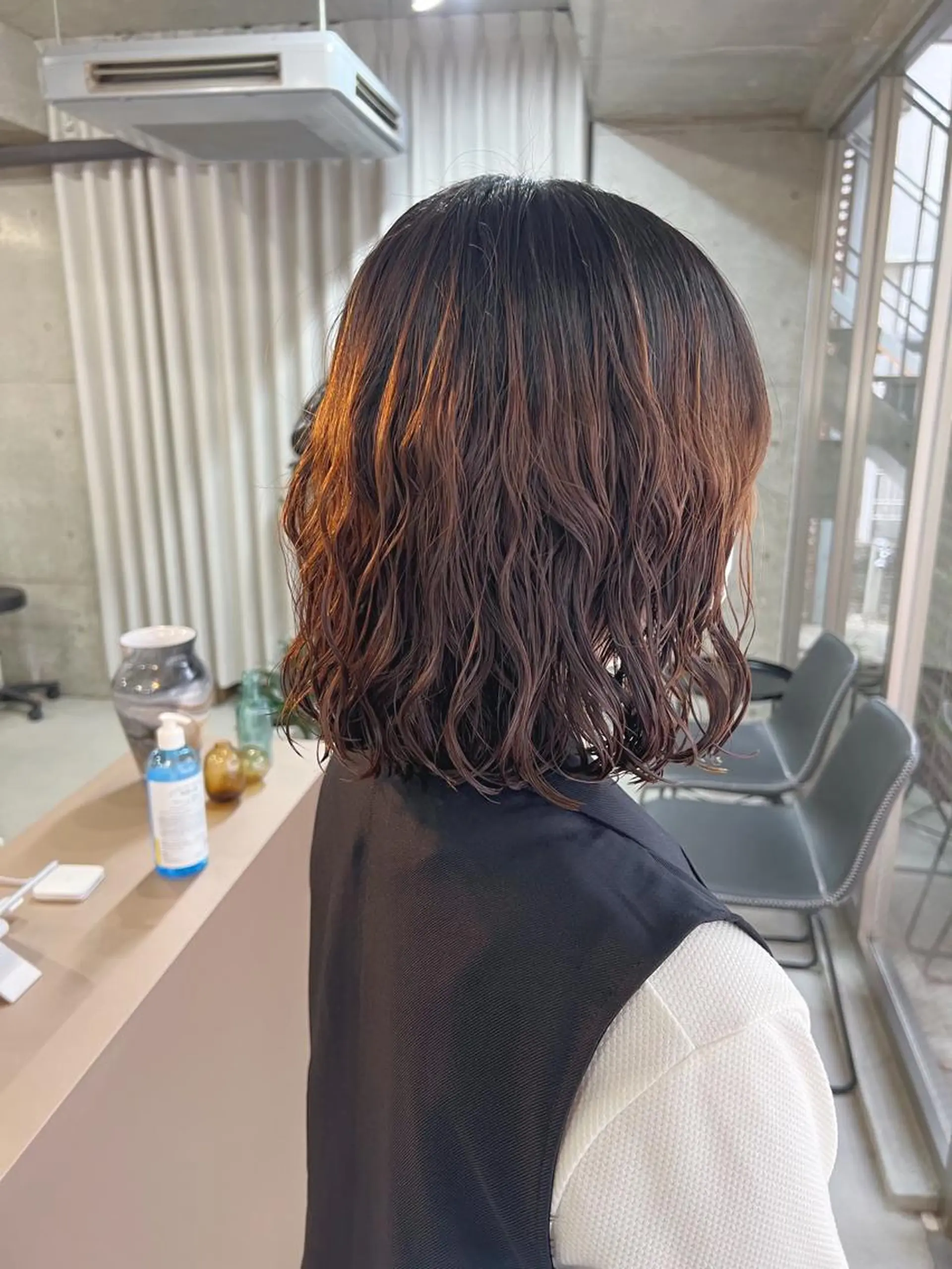 ミディアム パーマ ボブパーマコテ巻き風 パーマNo1深江秀平のヘアスタイル