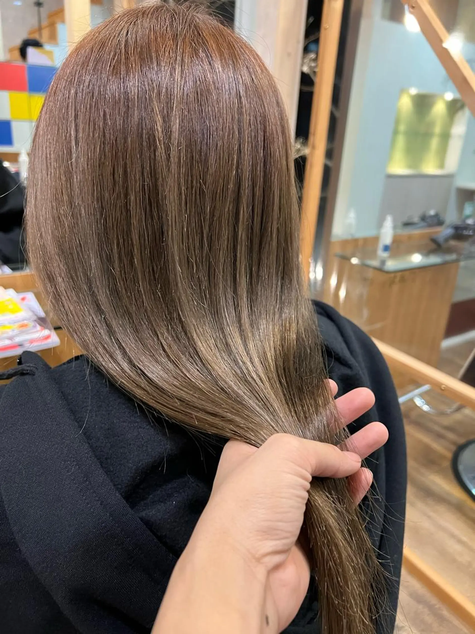 セミロング カラー 🌻井上 マリー🌻のヘアスタイル