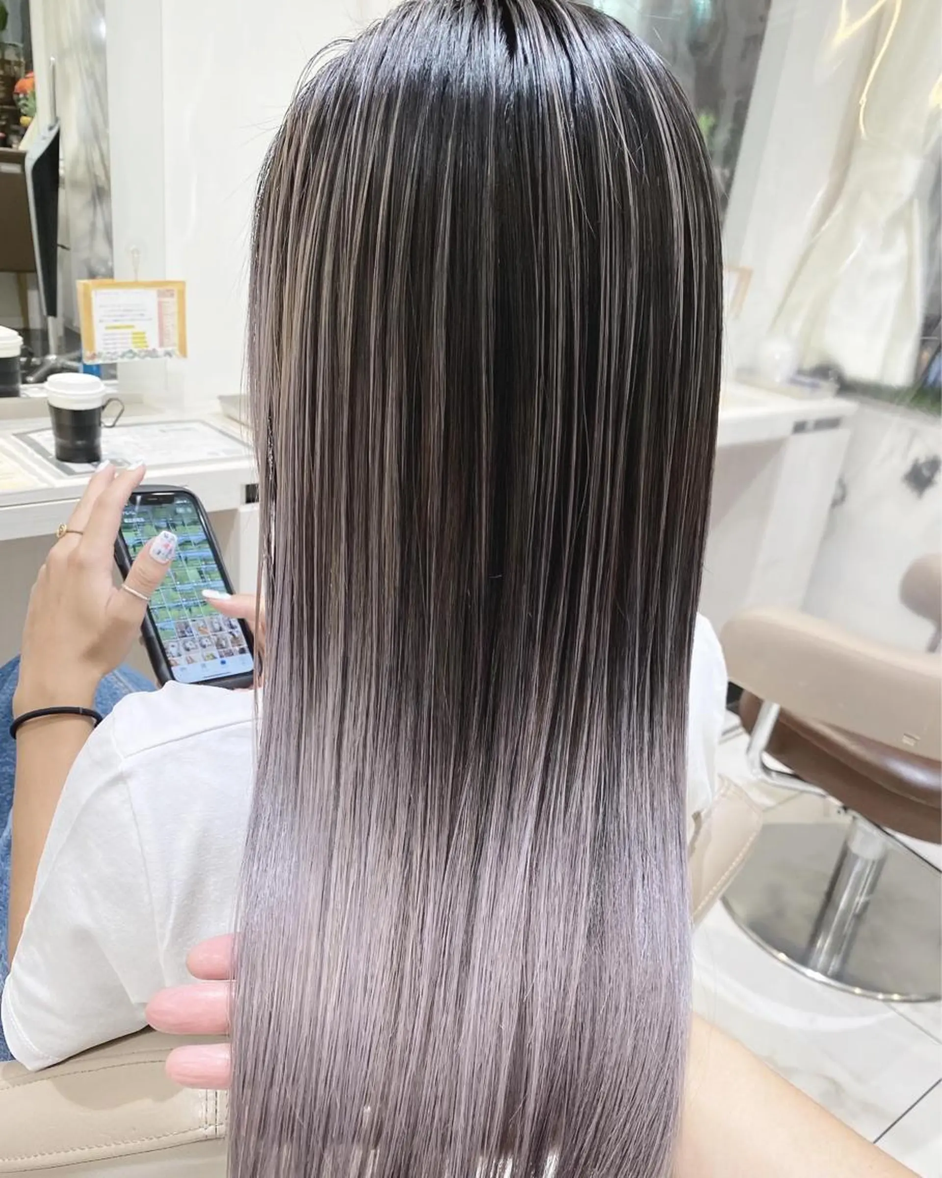 ロング カラー バレイヤージュ ブリーチ 髪質改善 レイヤーカット 山崎俊輔/髪質改善 /バレイヤージュのヘアスタイル