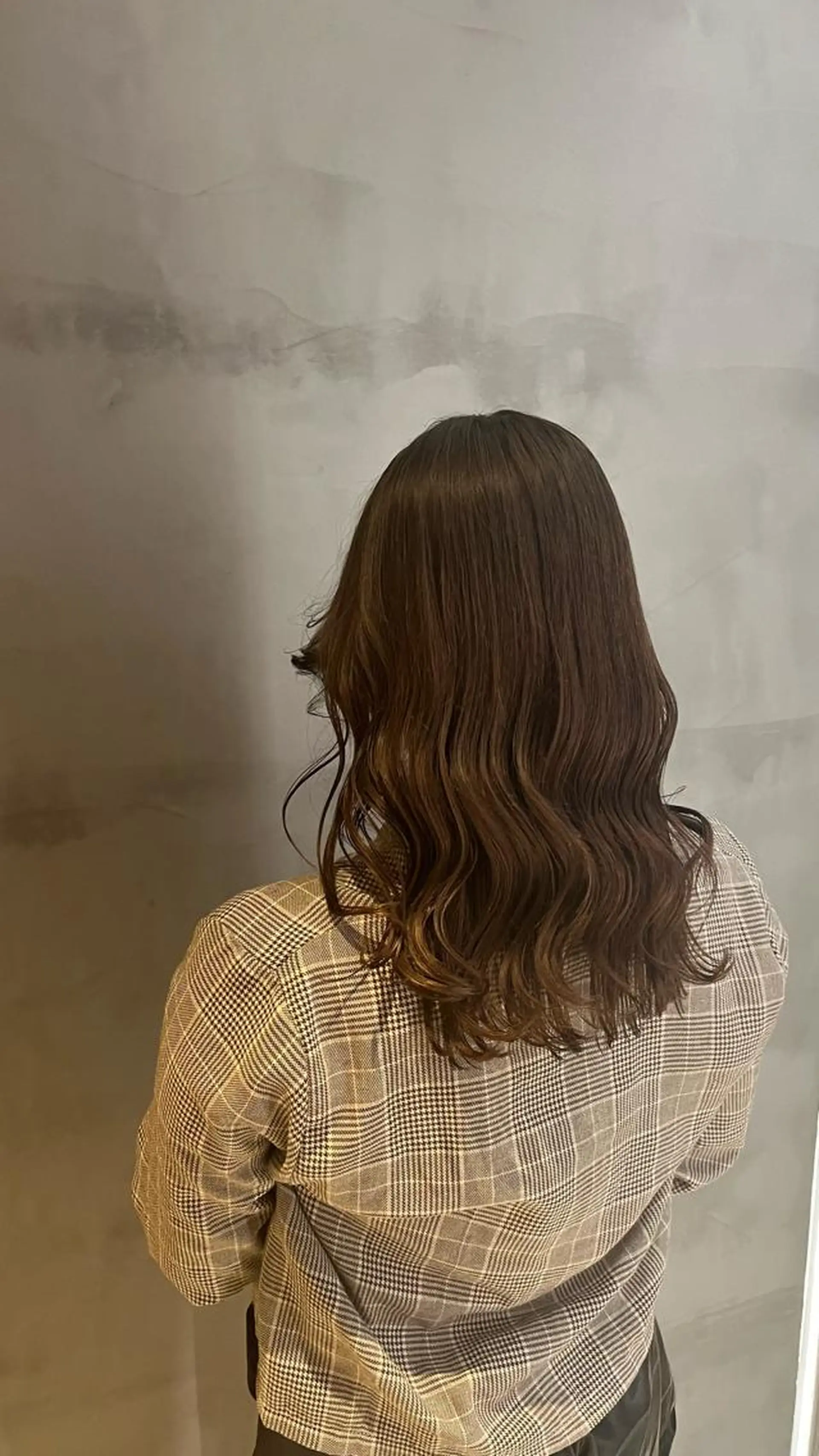 ロング 伊佐治 夕芽のヘアスタイル