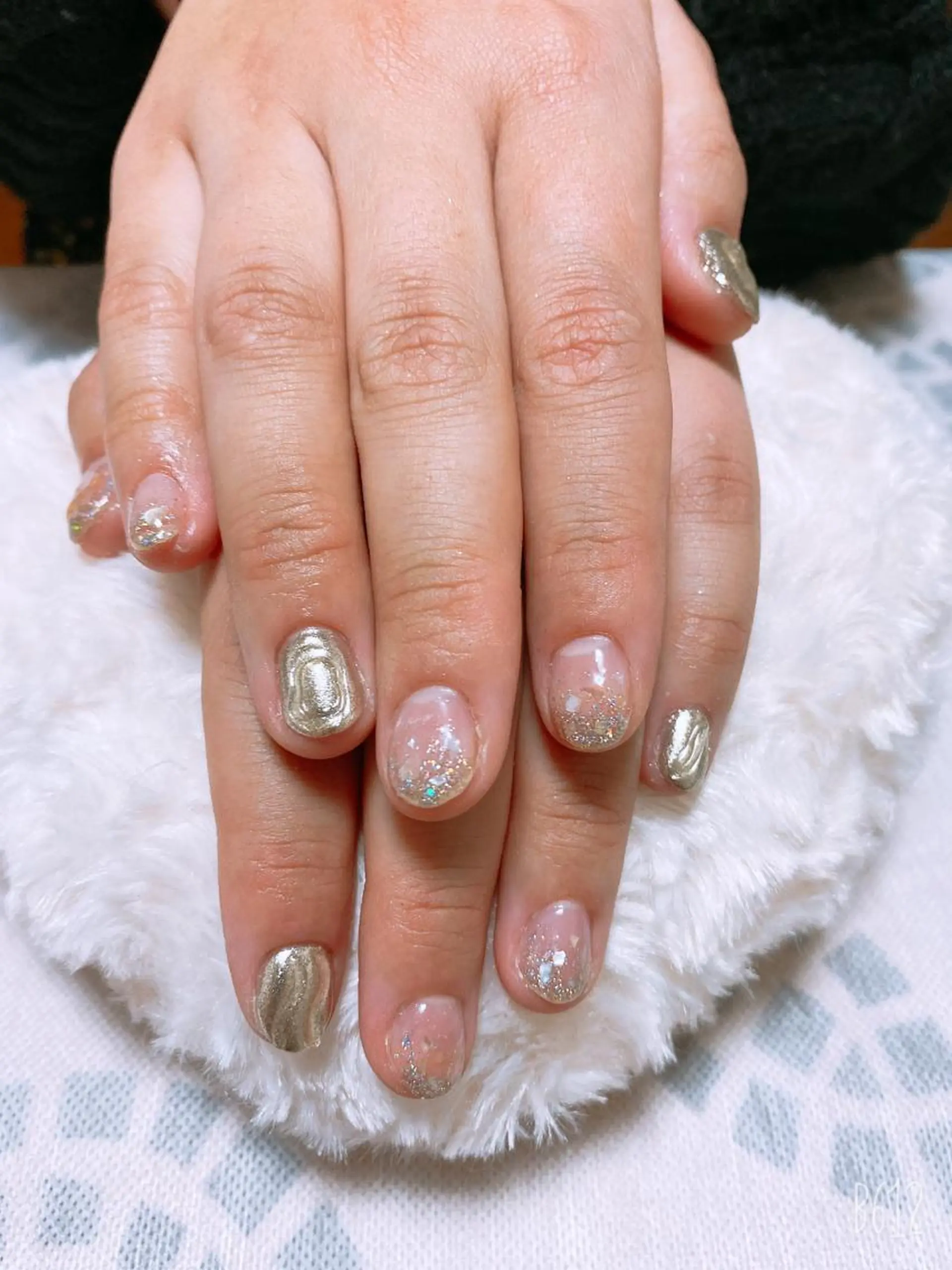 ネイル The Best Beauty受付担当のヘアスタイル