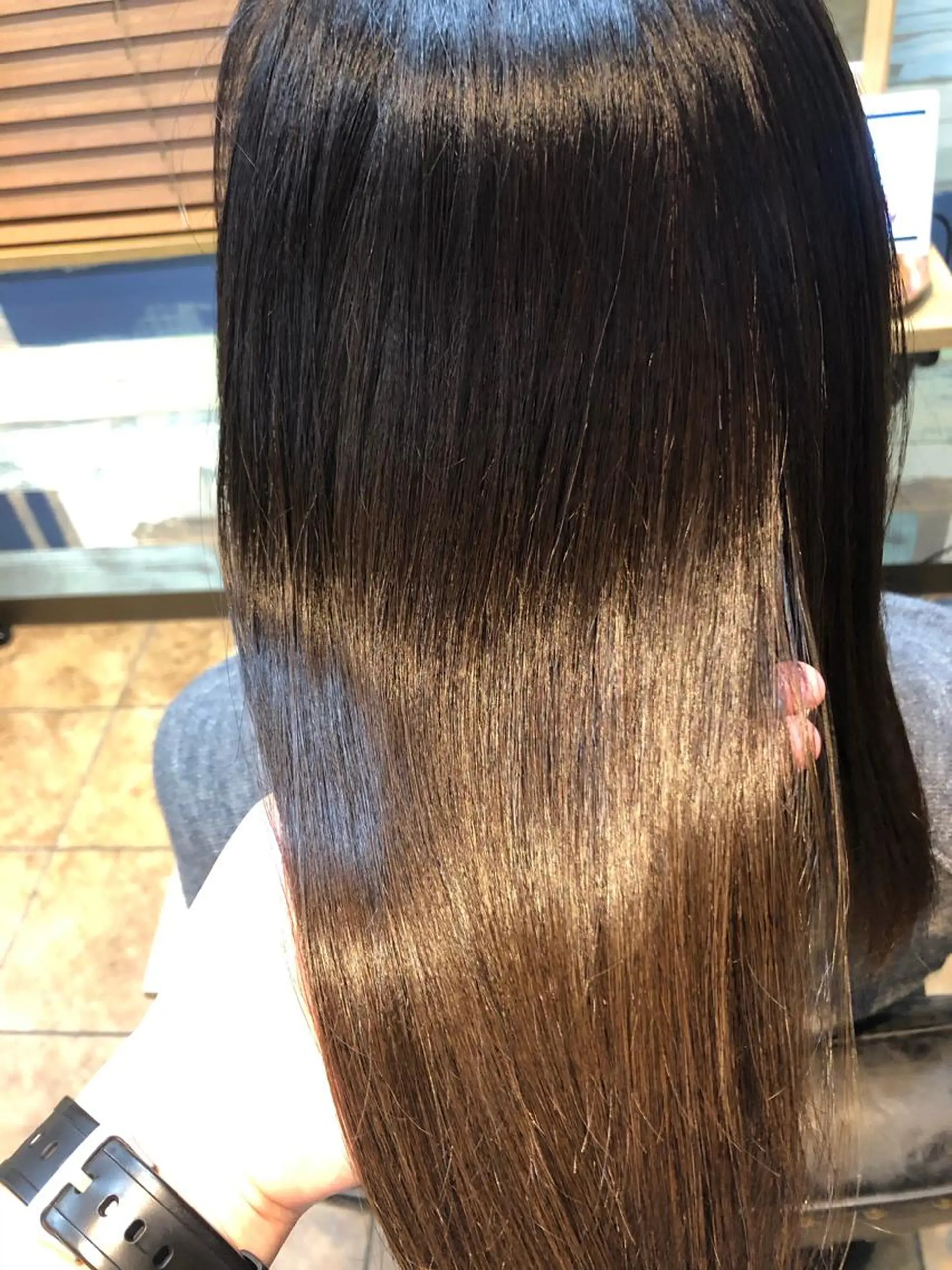 ミディアム カット トリートメント 透明感カラー⭐️ 田嶋麗奈のヘアスタイル