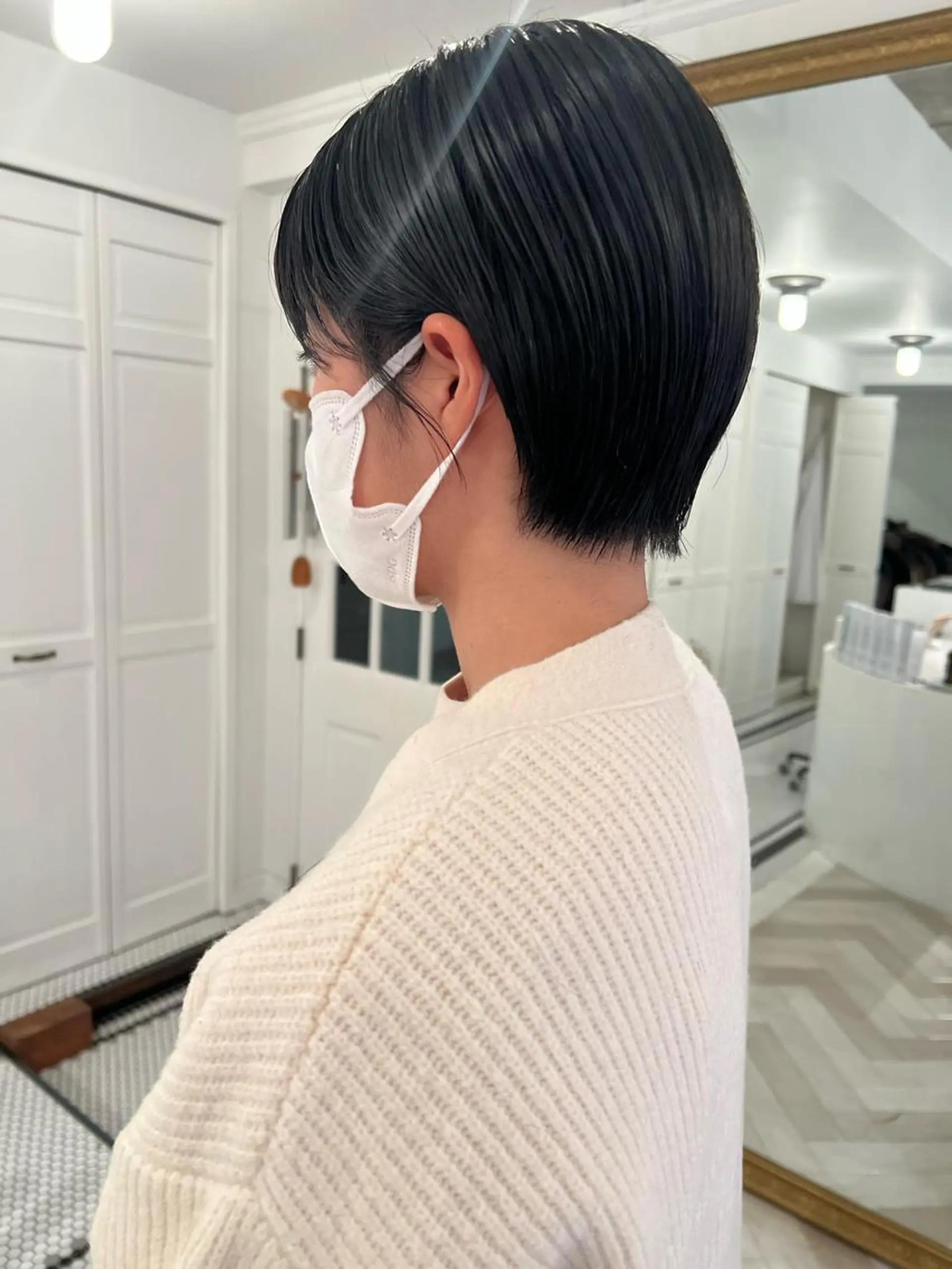 ショート ブリーチカラー🎀 韓国風/寺門美優のヘアスタイル