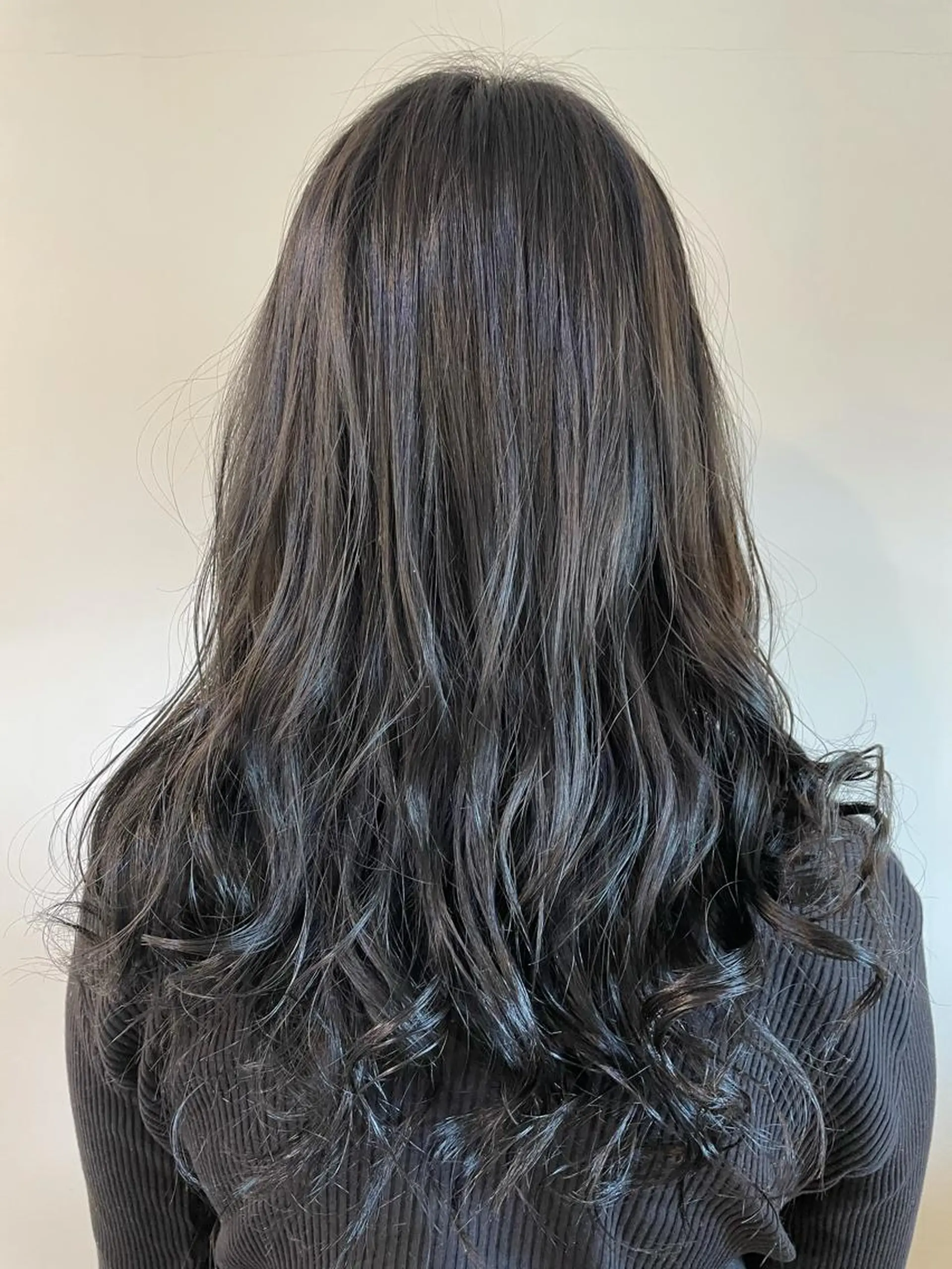 ロング カラー ブリーチ 悠 亜のマツエク・マツパデザイン