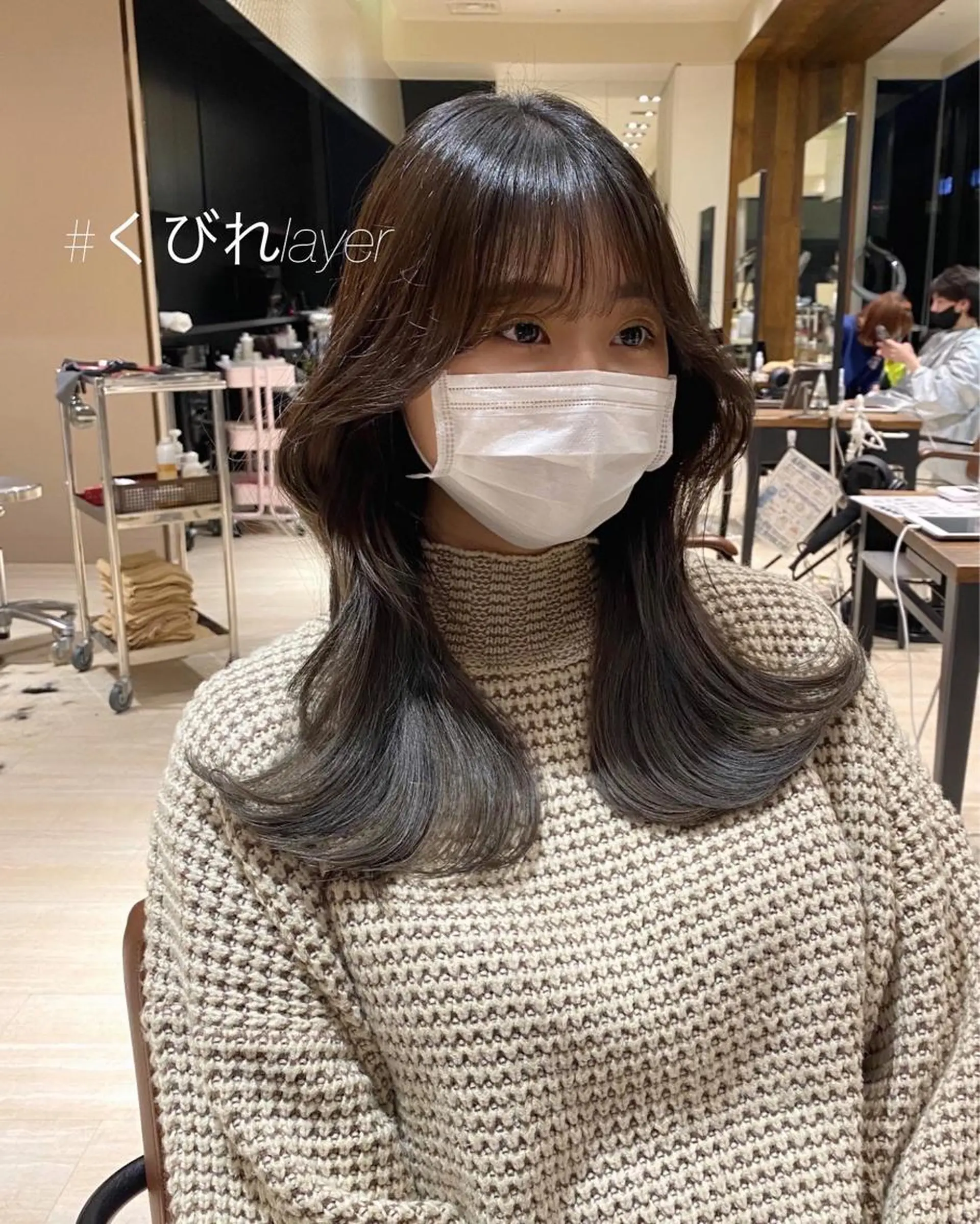 セミロング カラー レイヤー/顔周り /透明感🩶高橋大のヘアスタイル