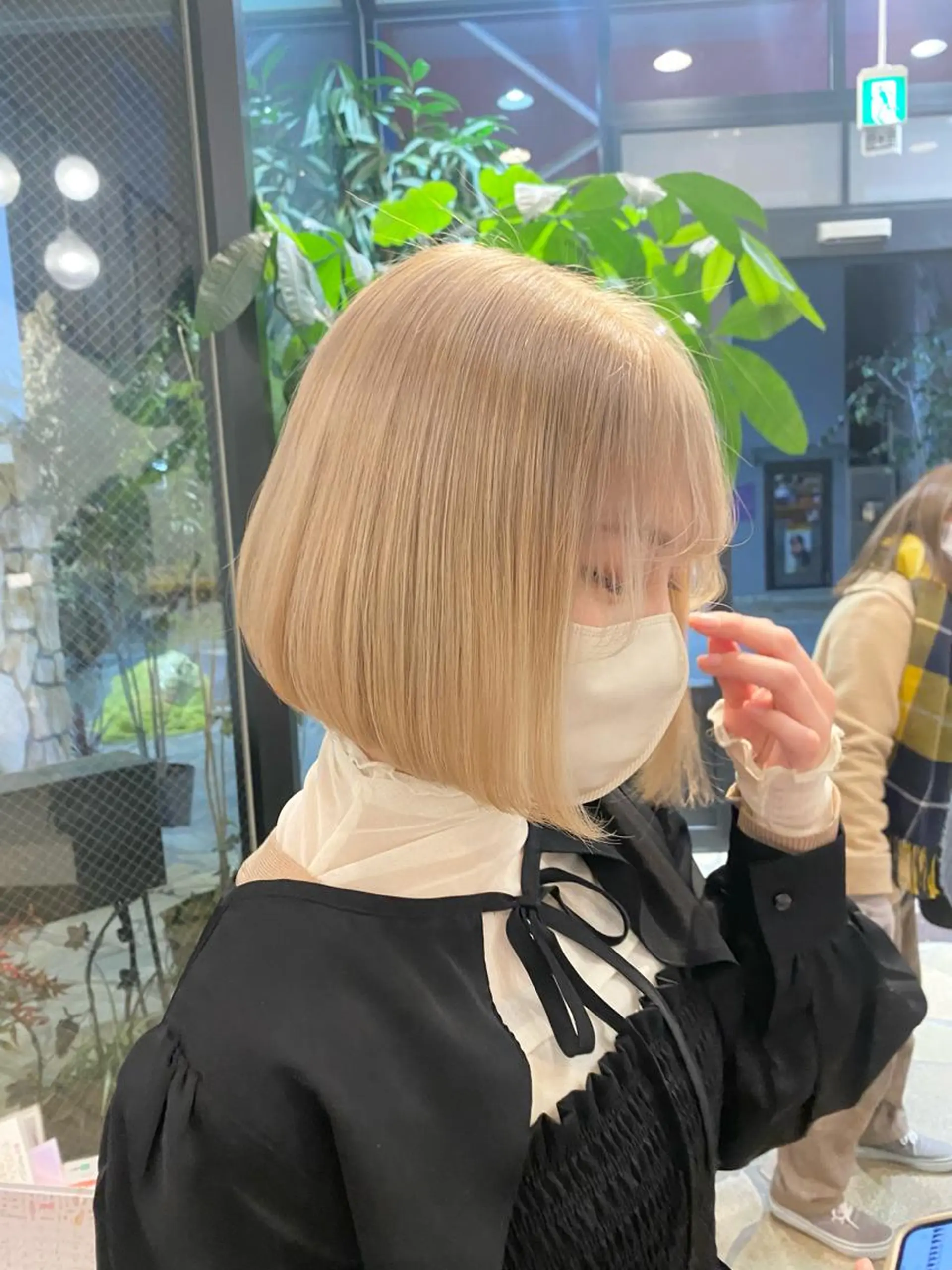 ショート COCOLOeAST所属・yumeno🫧 ハイトーン/ボブ🕊のヘアスタイル