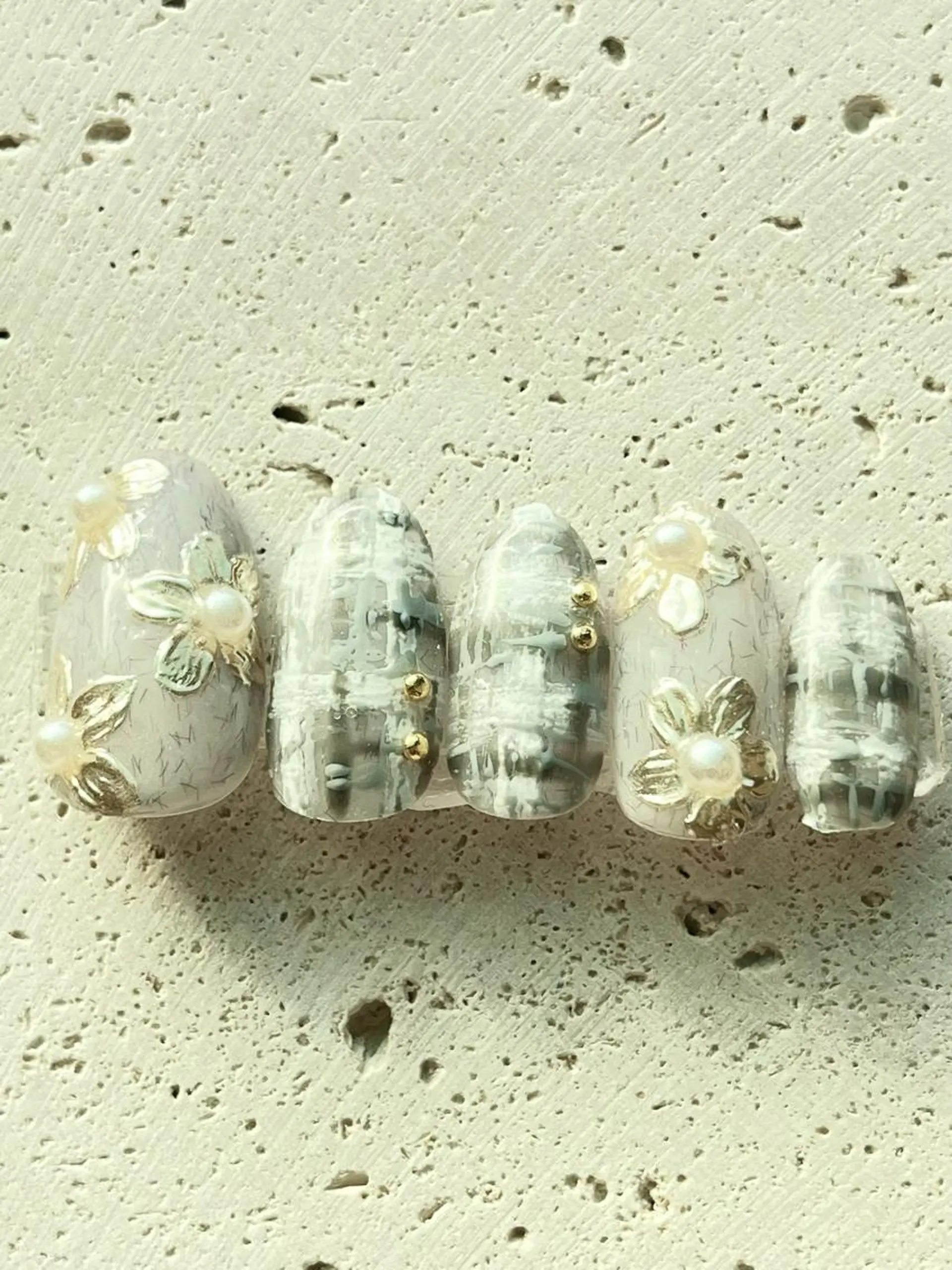 ネイル ミラーネイル ツイードネイル Nail Space R所属・ネイルスペースR 小林のネイルデザイン