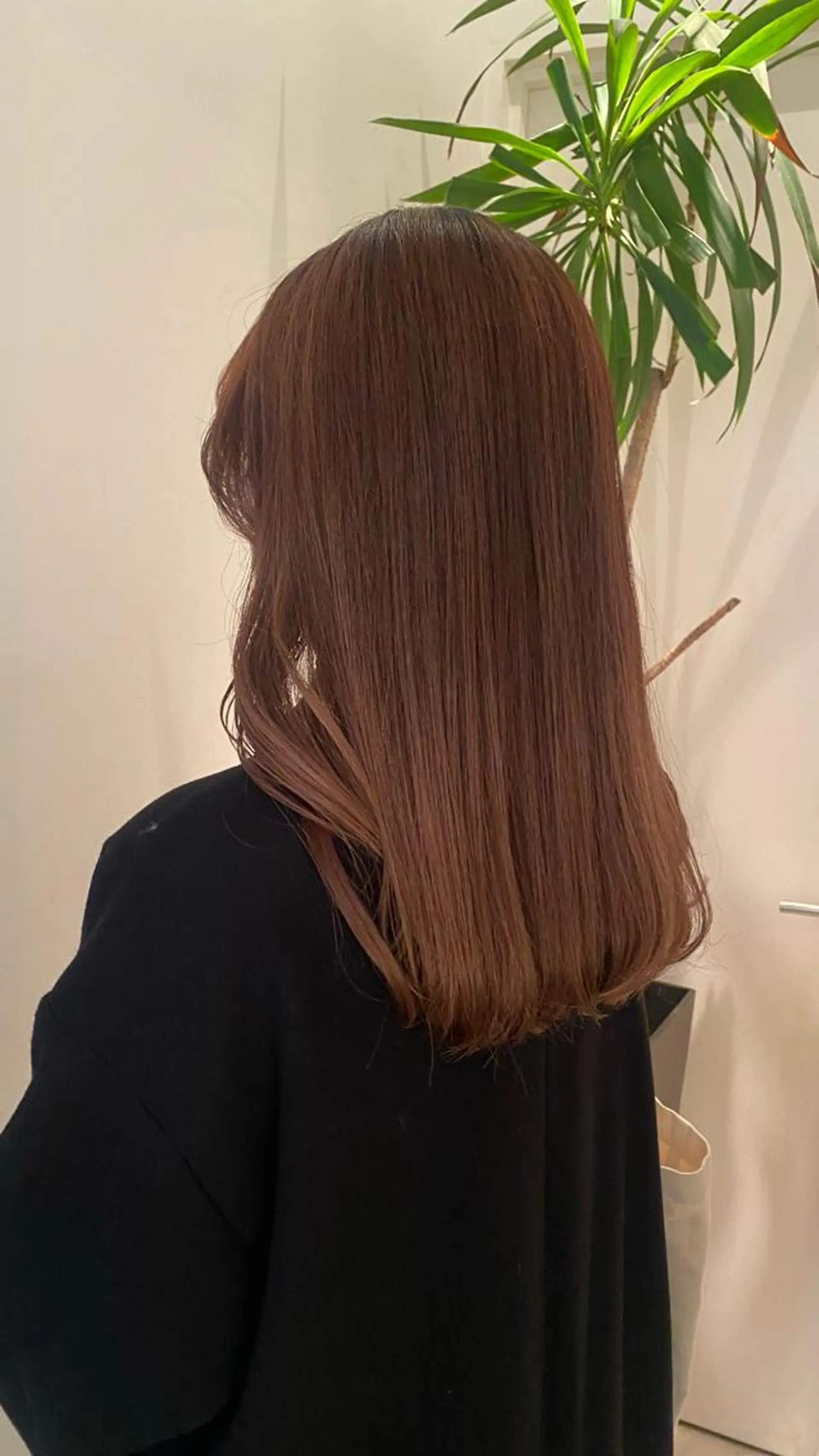 ロング 🎀調布仙川透明感オ リーブカラー干莉🎀のヘアスタイル