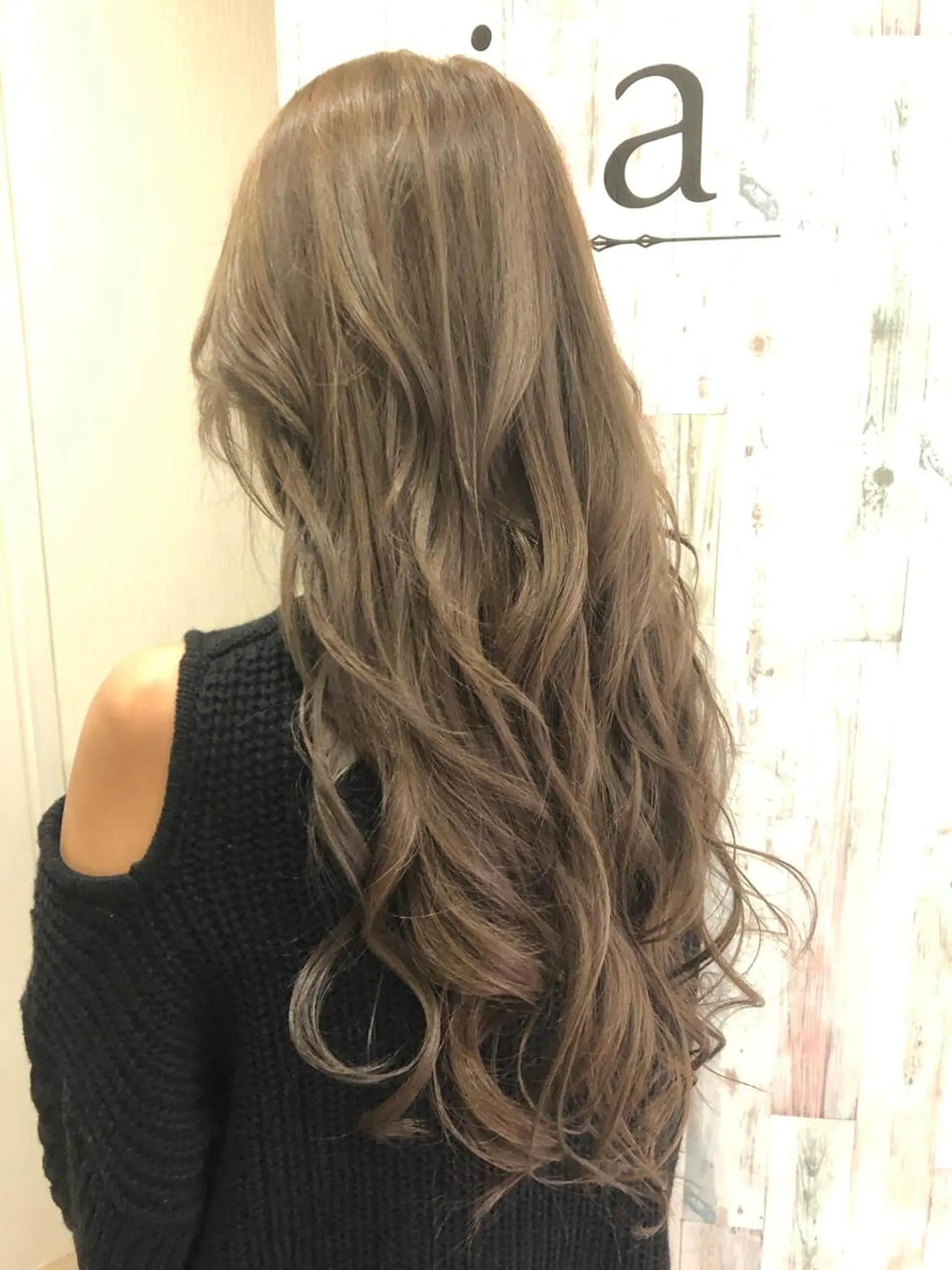 ロング カラー 成田 恭介のヘアスタイル