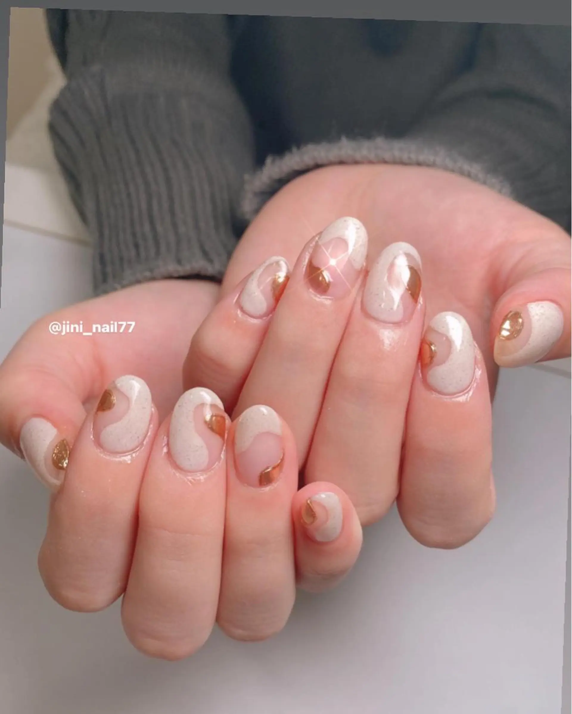 ネイル ハンドネイル JINI NAIL所属・ジニ ネイルのネイルデザイン