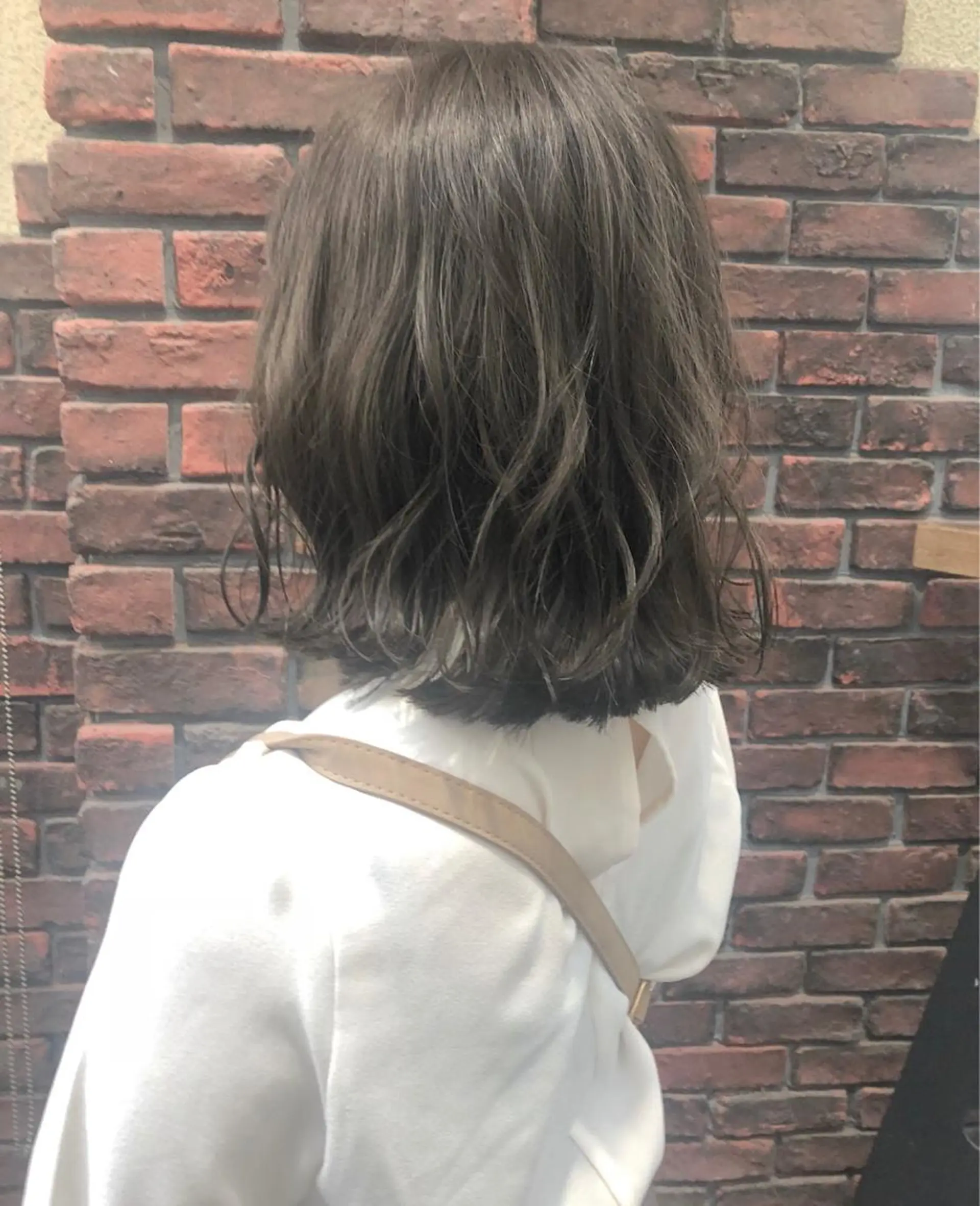ミディアム カラー nakahara madokaのヘアスタイル