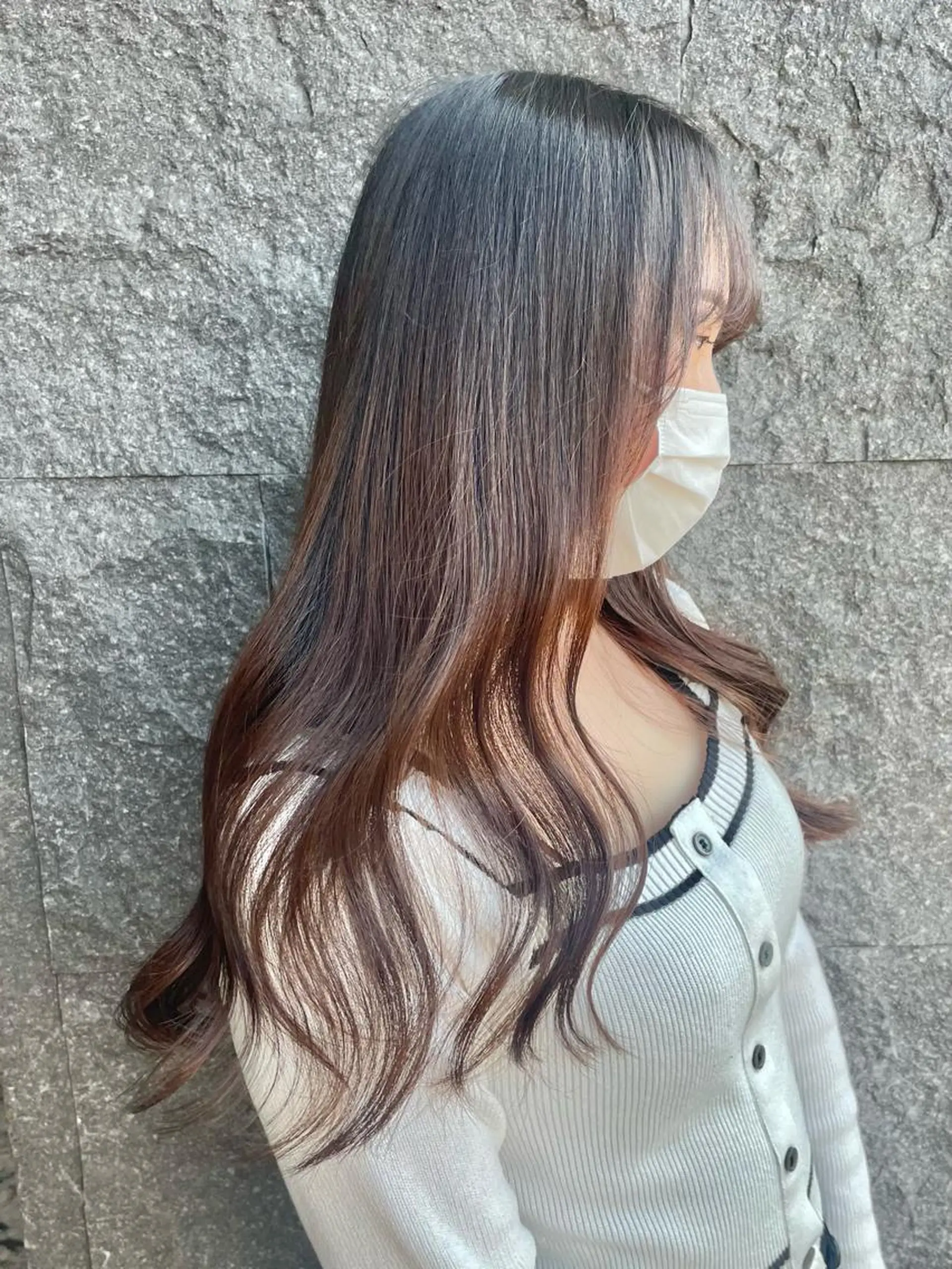 ロング カラー 小顔カット✨ 透明感カラーのヘアスタイル