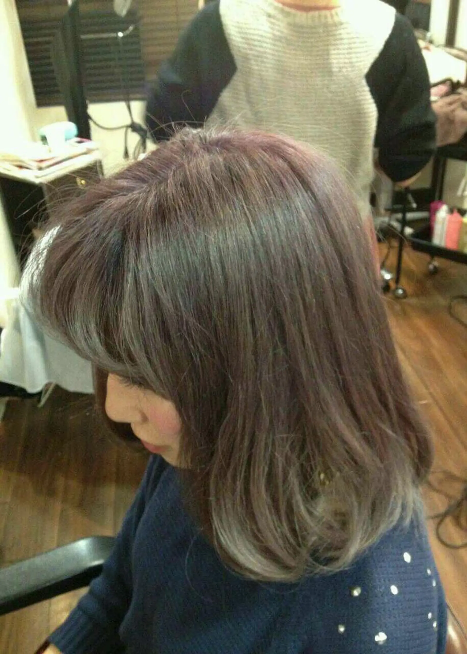 セミロング ロング カラー アッシュ ラベンダーカラー ラベンダーアッシュ 100%髪質改善特化 TRUNSのヘアスタイル